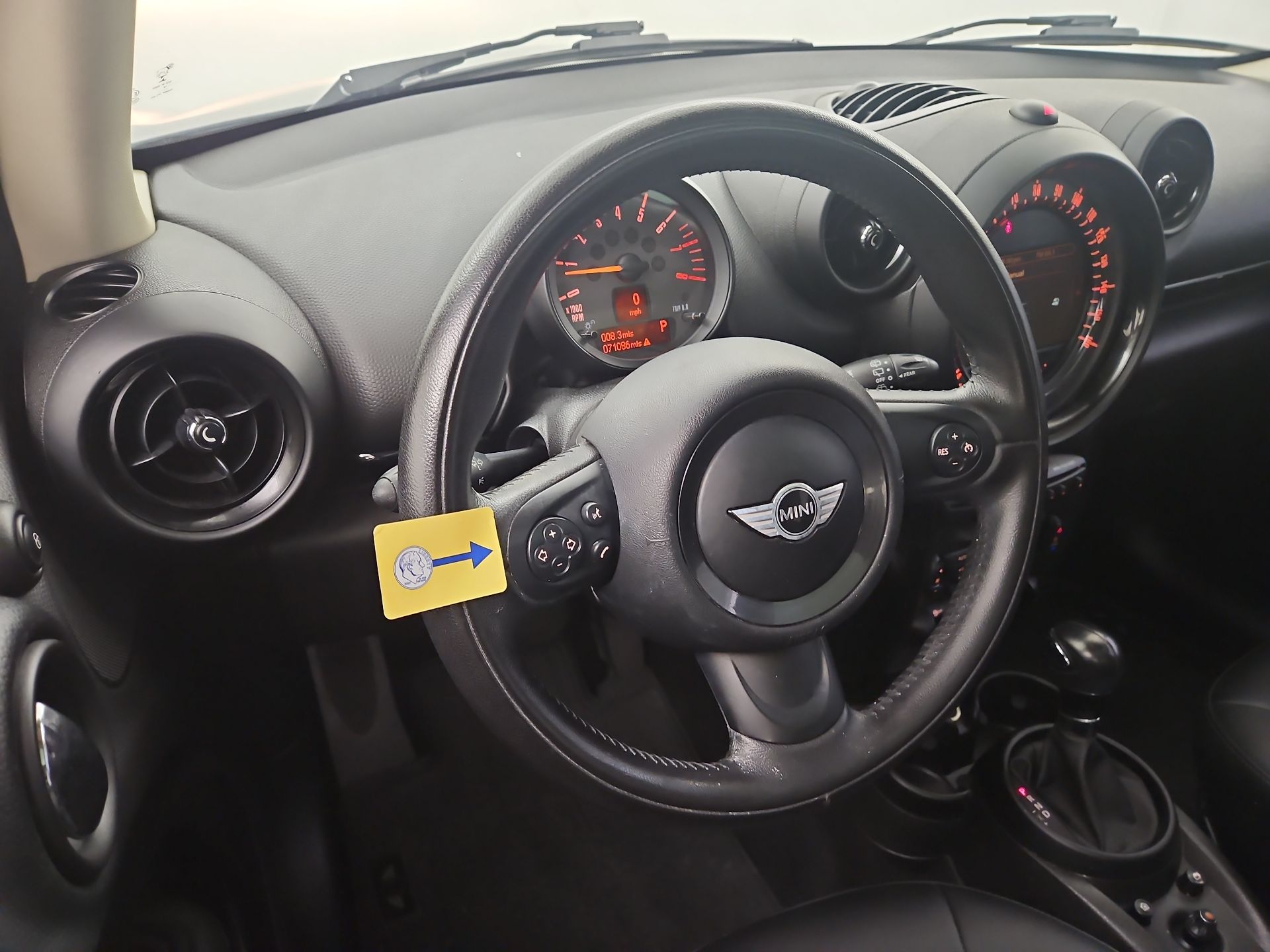 Thumbnail: 2016 MINI Cooper Countryman - 20