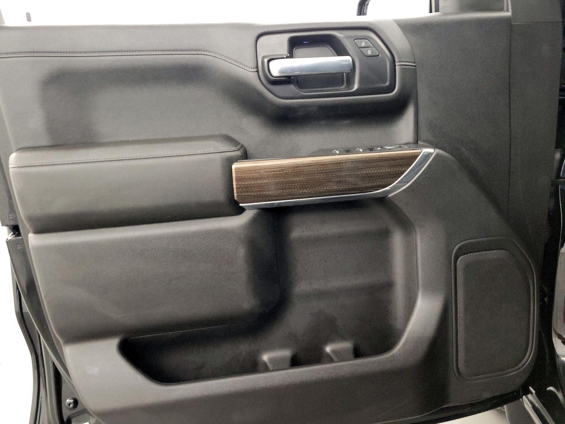 Thumbnail: 2021 Chevrolet Silverado 1500 - 12