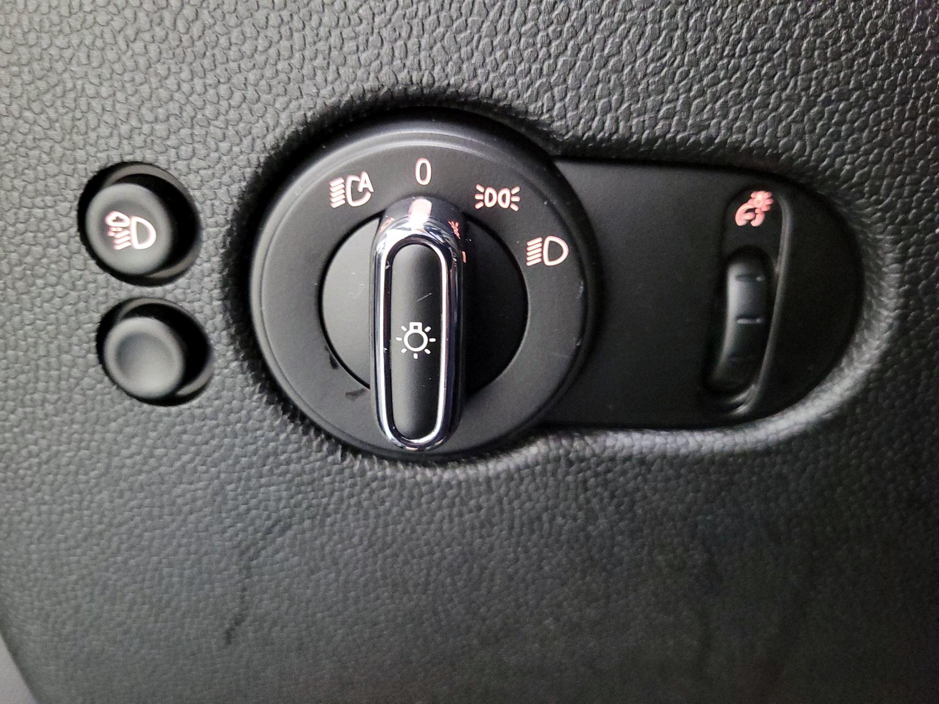 Thumbnail: 2023 MINI Cooper Hardtop - 13