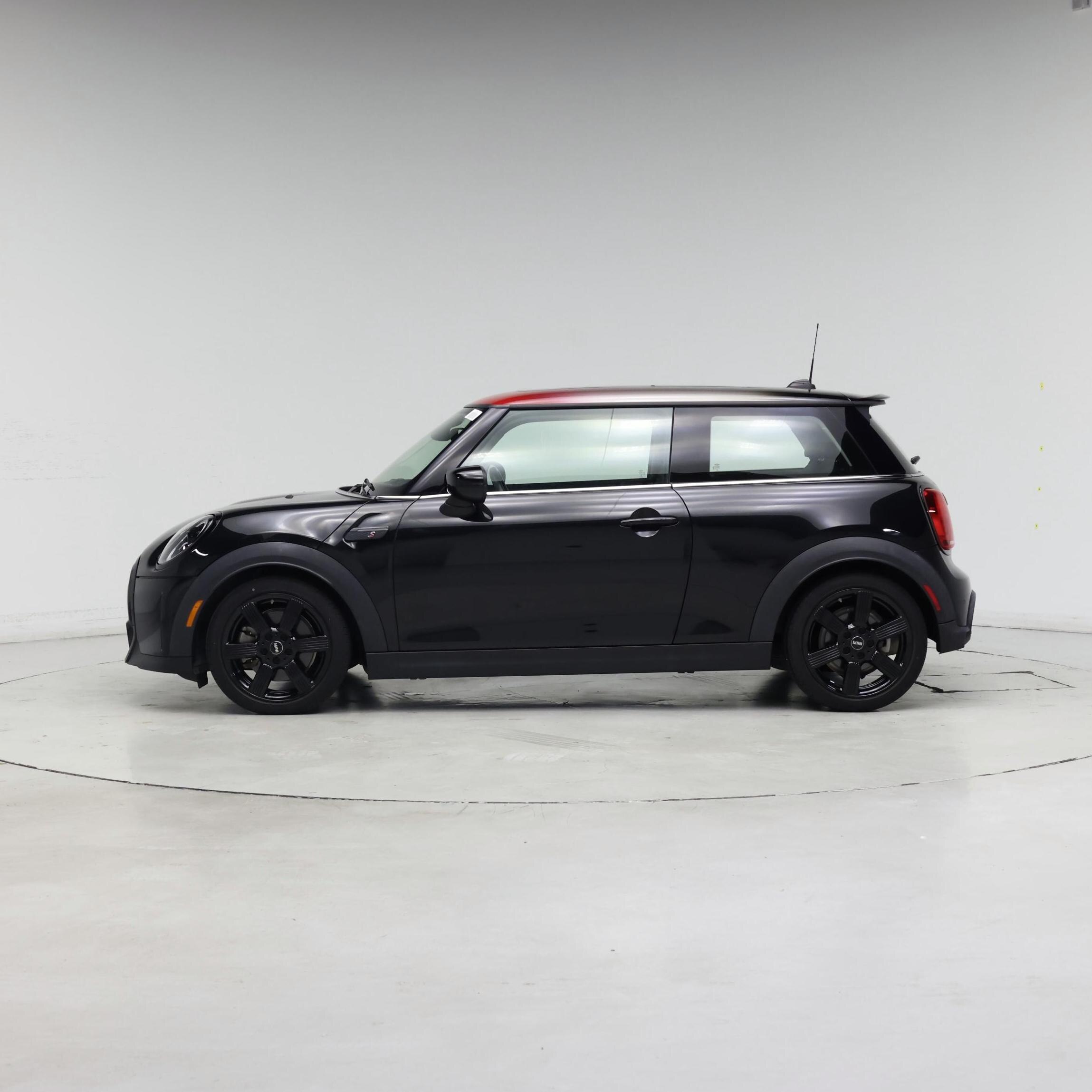 Thumbnail: 2023 MINI Cooper Hardtop - 3