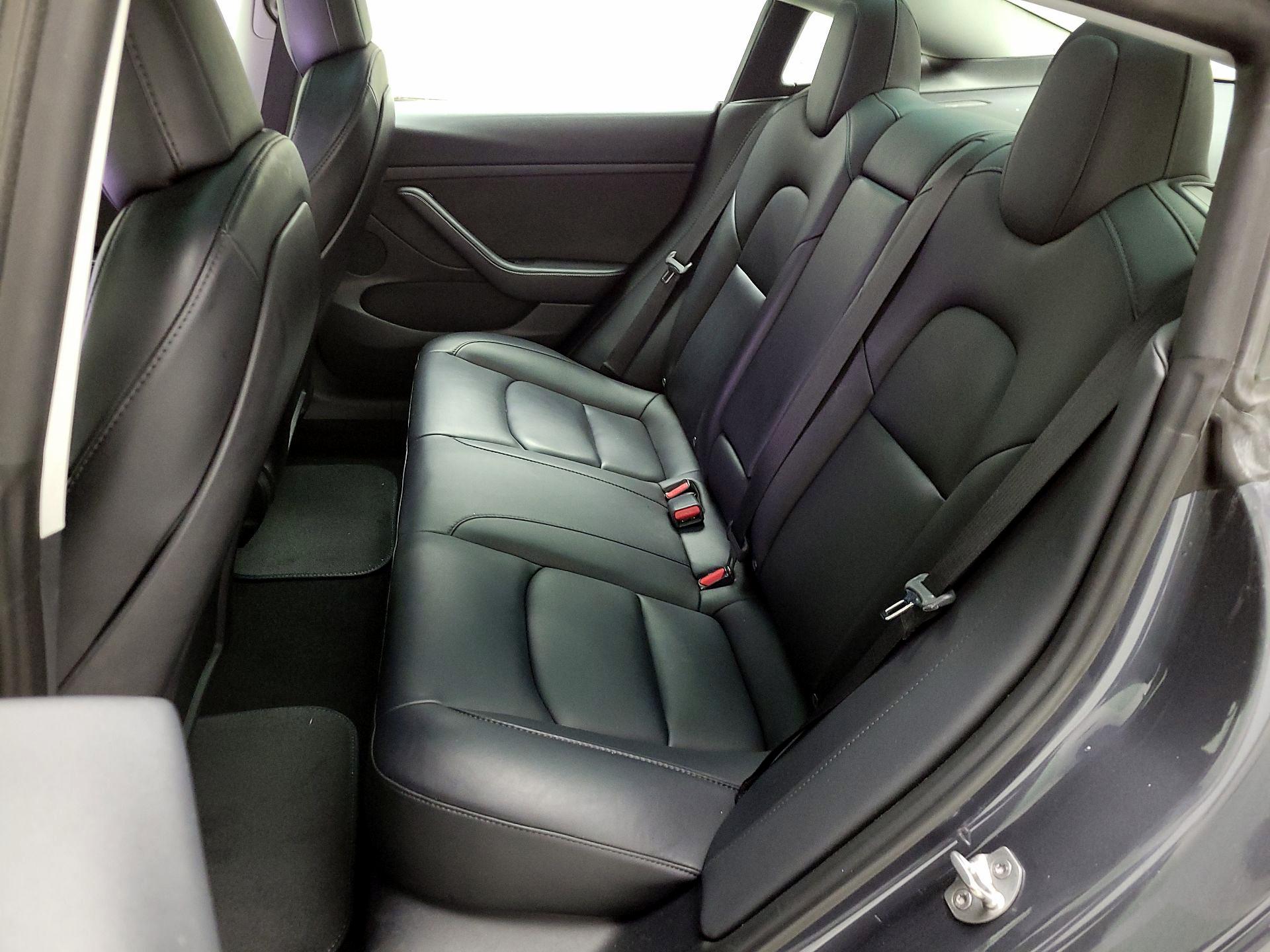 Thumbnail: 2023 Tesla Model 3 - 20