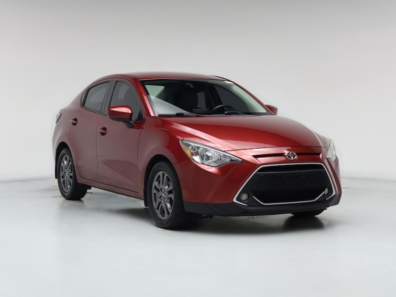 2019 Toyota Yaris LE -
                  Miami, FL
