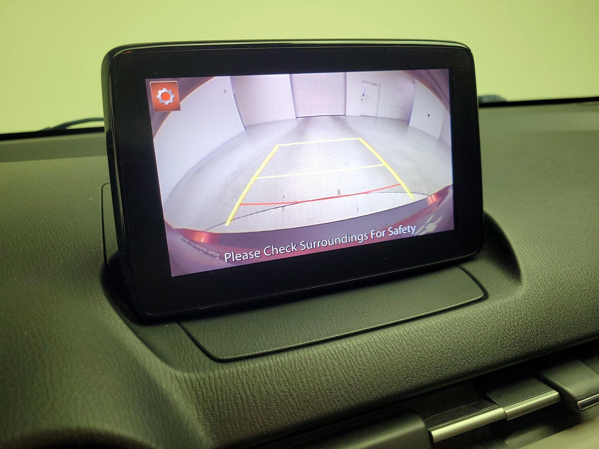 Thumbnail: 2019 Toyota Yaris - 15