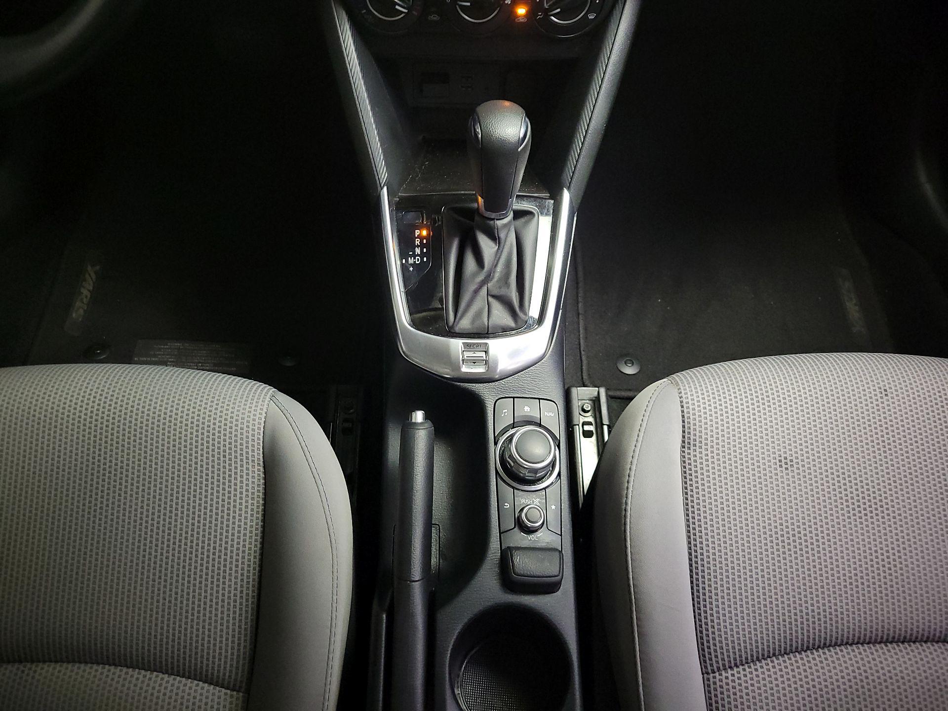 Thumbnail: 2019 Toyota Yaris - 18