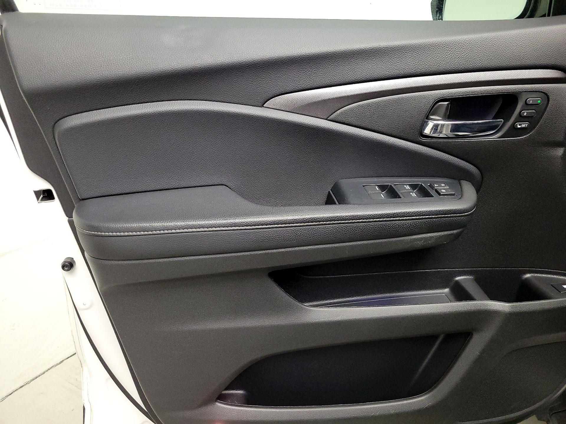 Thumbnail: 2023 Honda Ridgeline - 12