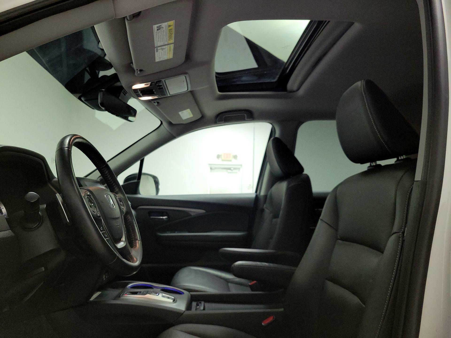 Thumbnail: 2023 Honda Ridgeline - 19