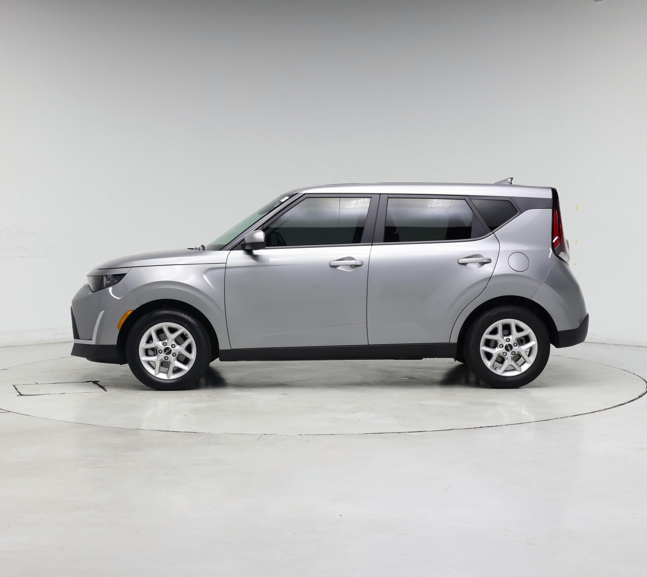 Thumbnail: 2024 Kia Soul - 3