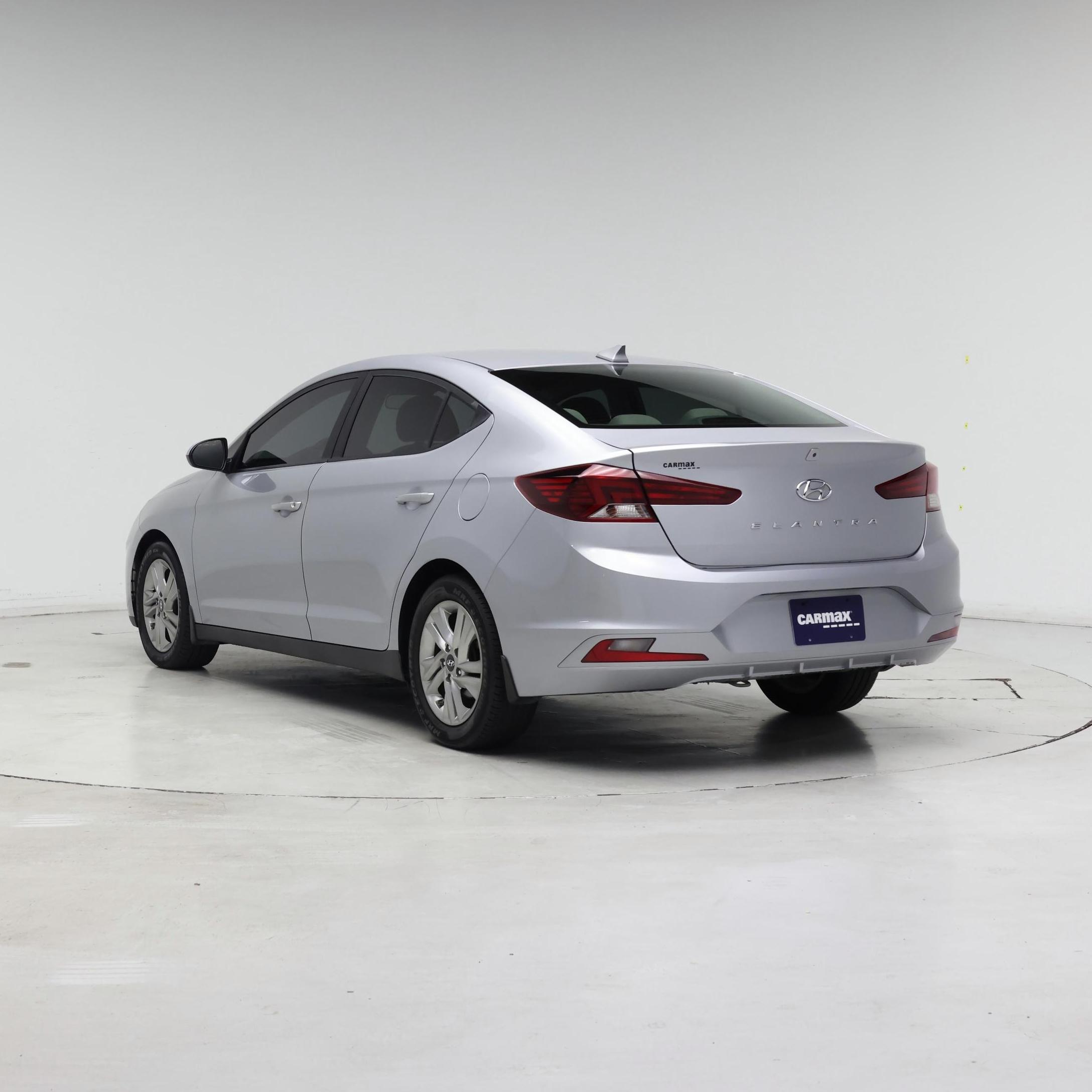 Thumbnail: 2020 Hyundai Elantra - 2