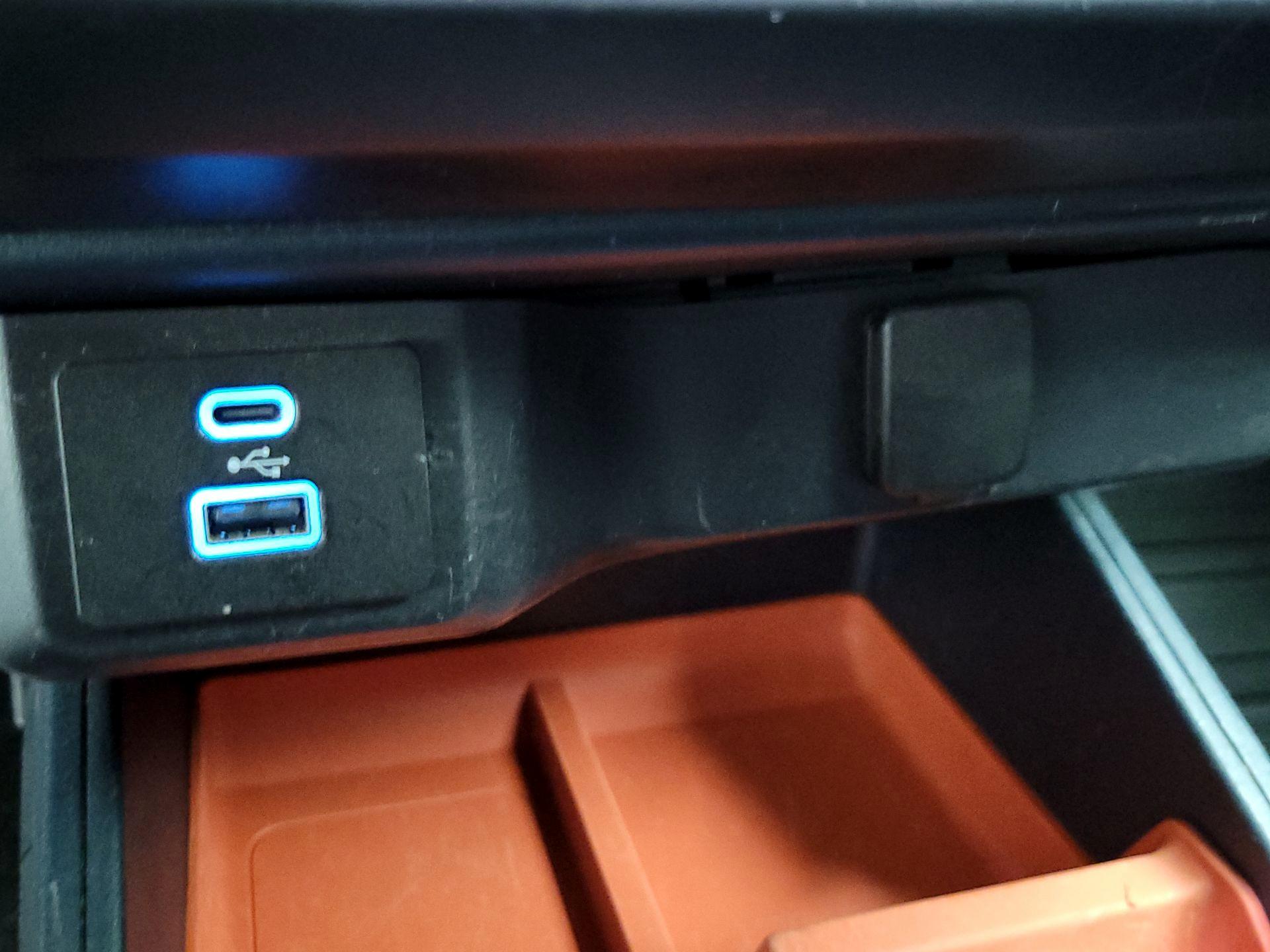 Thumbnail: 2022 Ford Maverick - 18