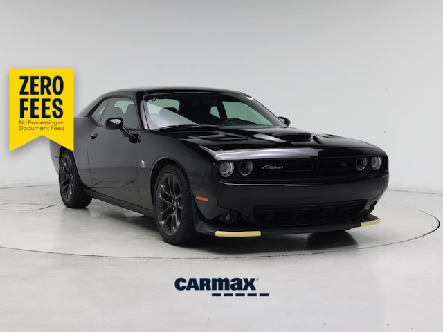 Black 2021 Dodge Challenger Coupe Rear-Wheel Drive Automatic