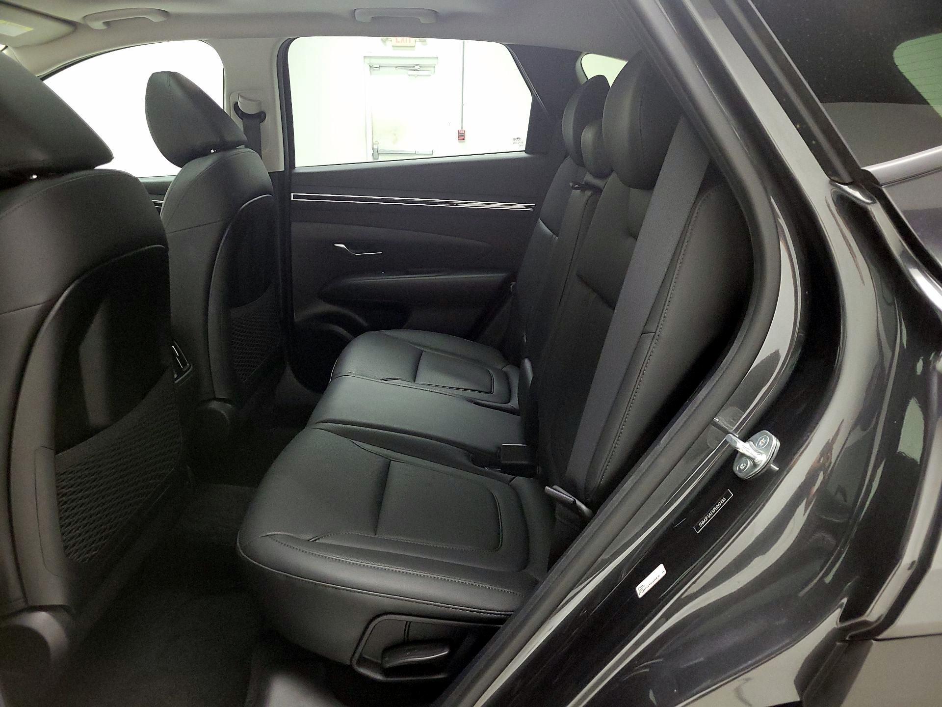 Thumbnail: 2023 Hyundai Tucson - 20