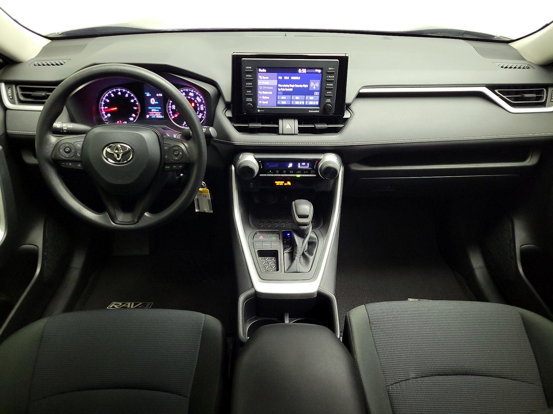 Thumbnail: 2022 Toyota RAV4 - 9