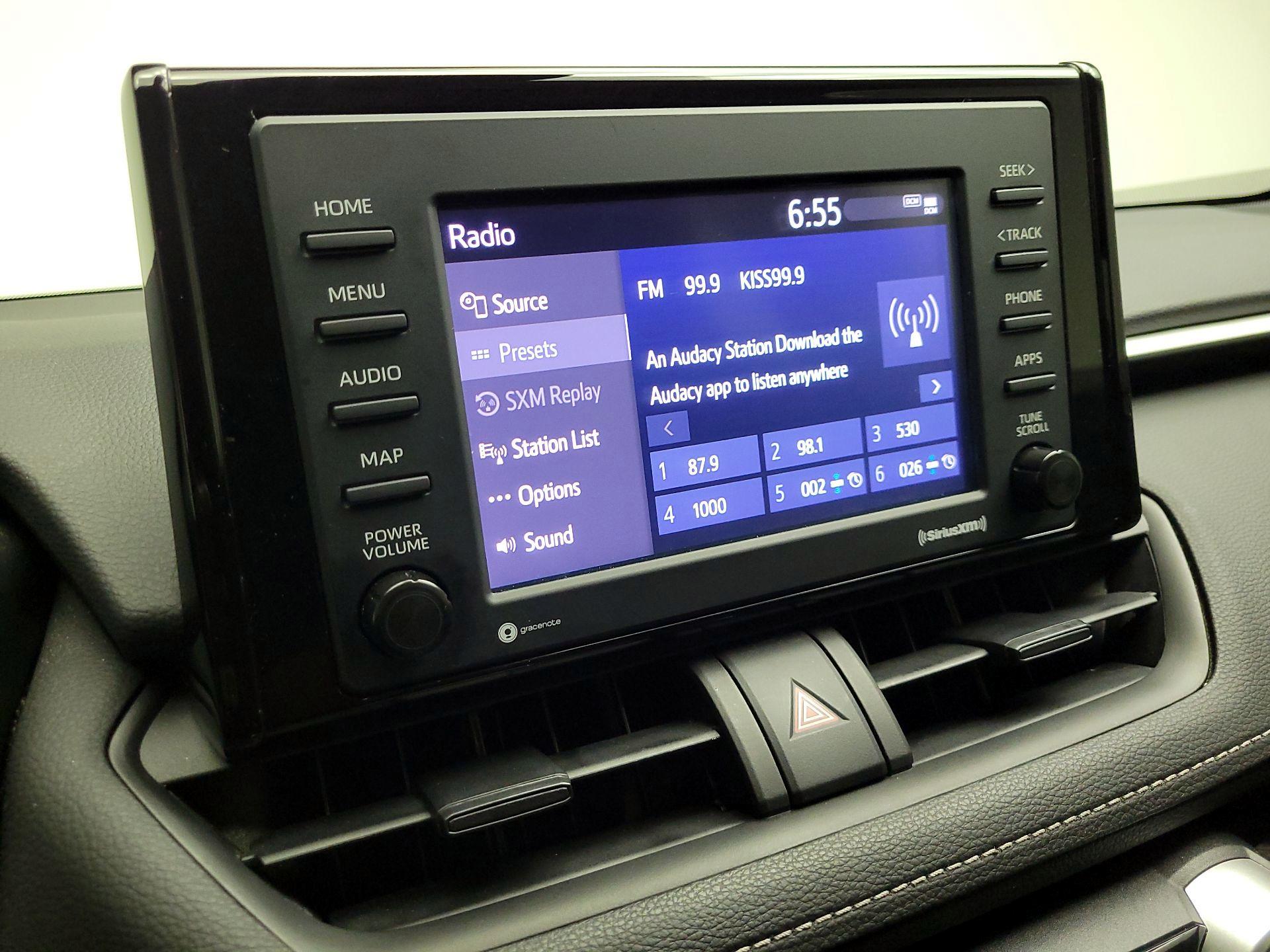 Thumbnail: 2022 Toyota RAV4 - 15