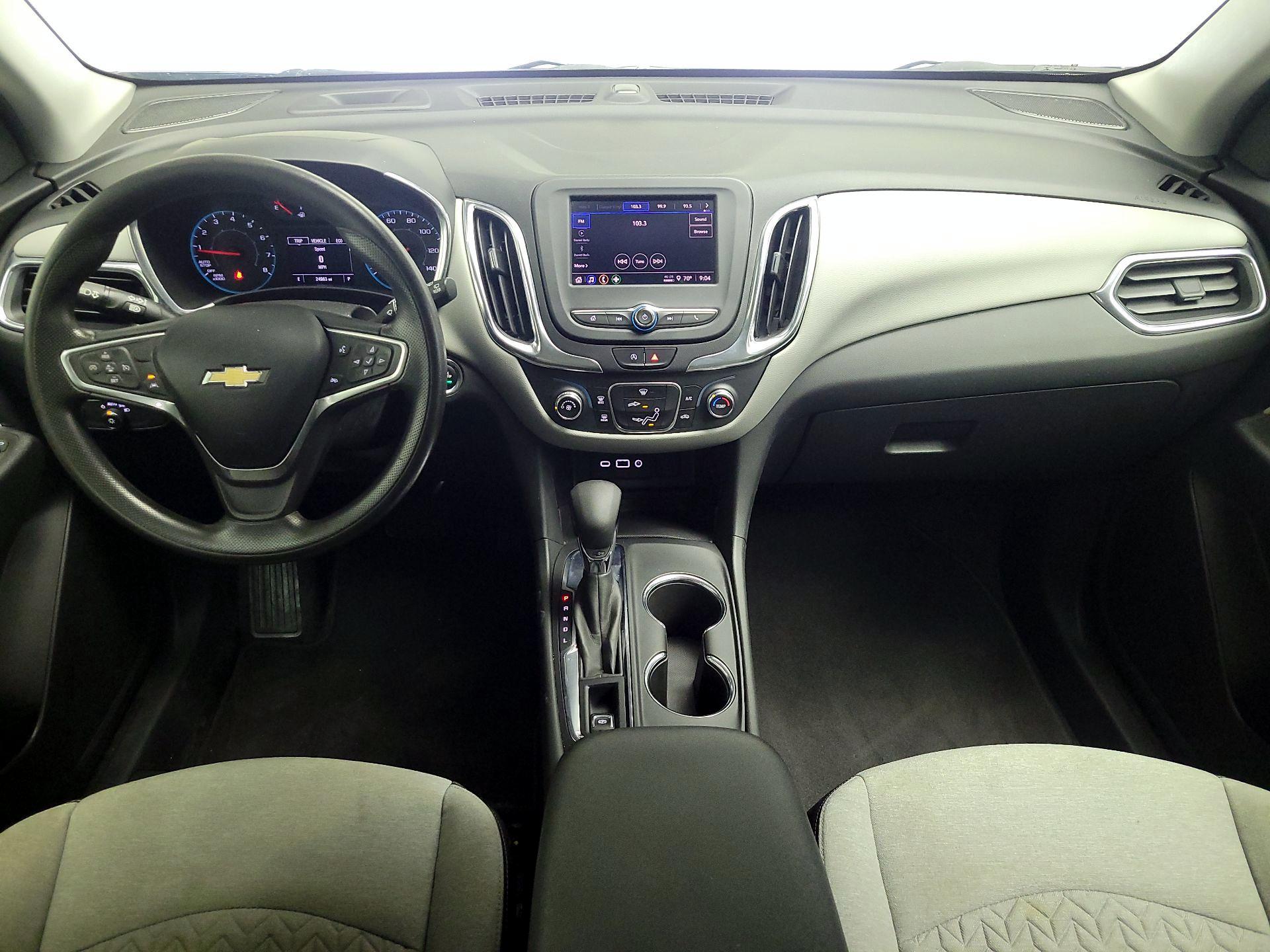 Thumbnail: 2022 Chevrolet Equinox - 9