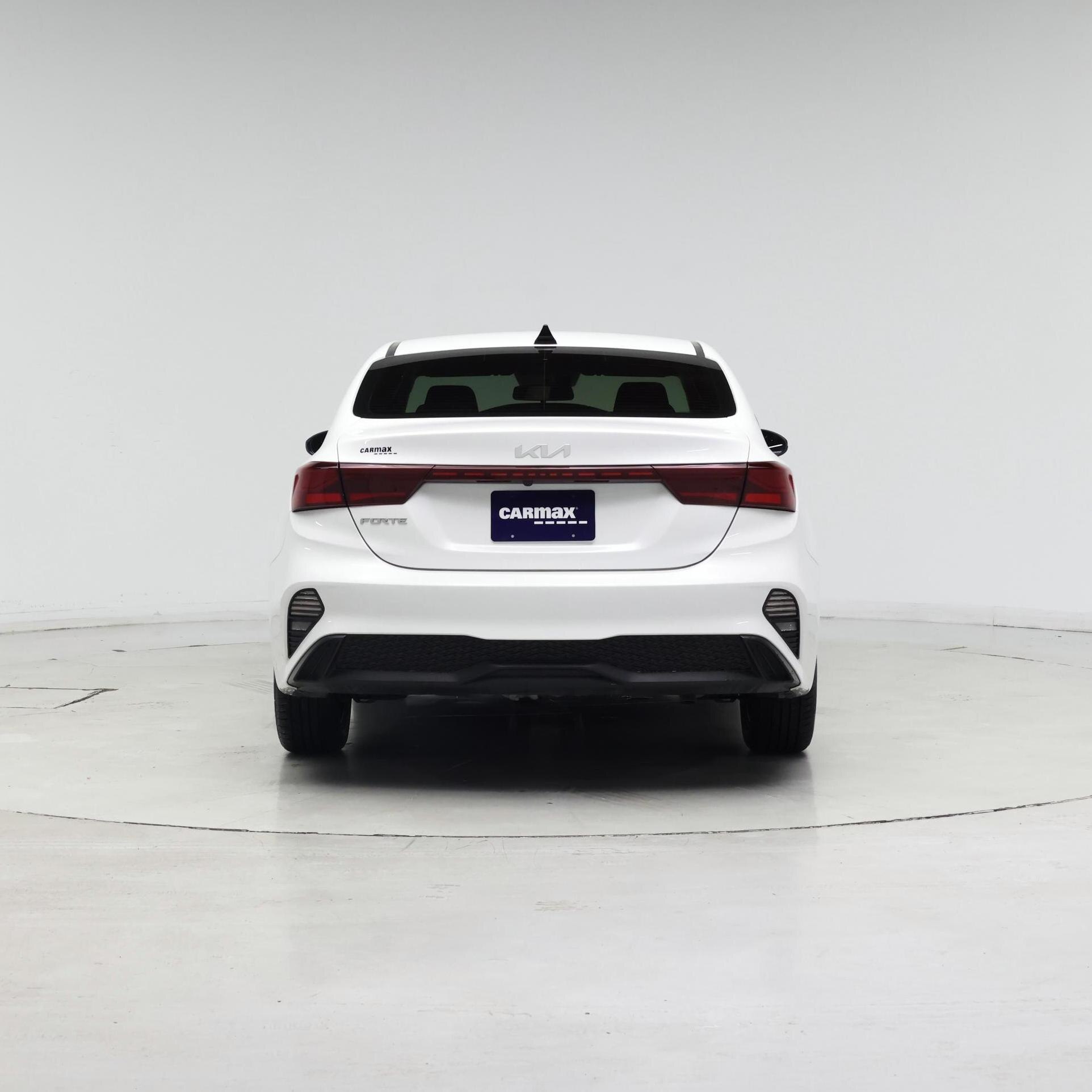 Thumbnail: 2023 Kia Forte - 6