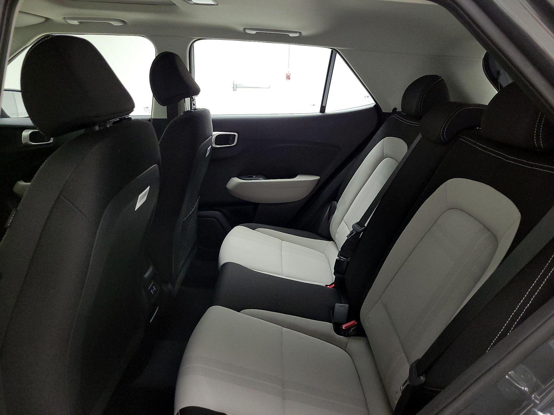 Thumbnail: 2024 Hyundai Venue - 20