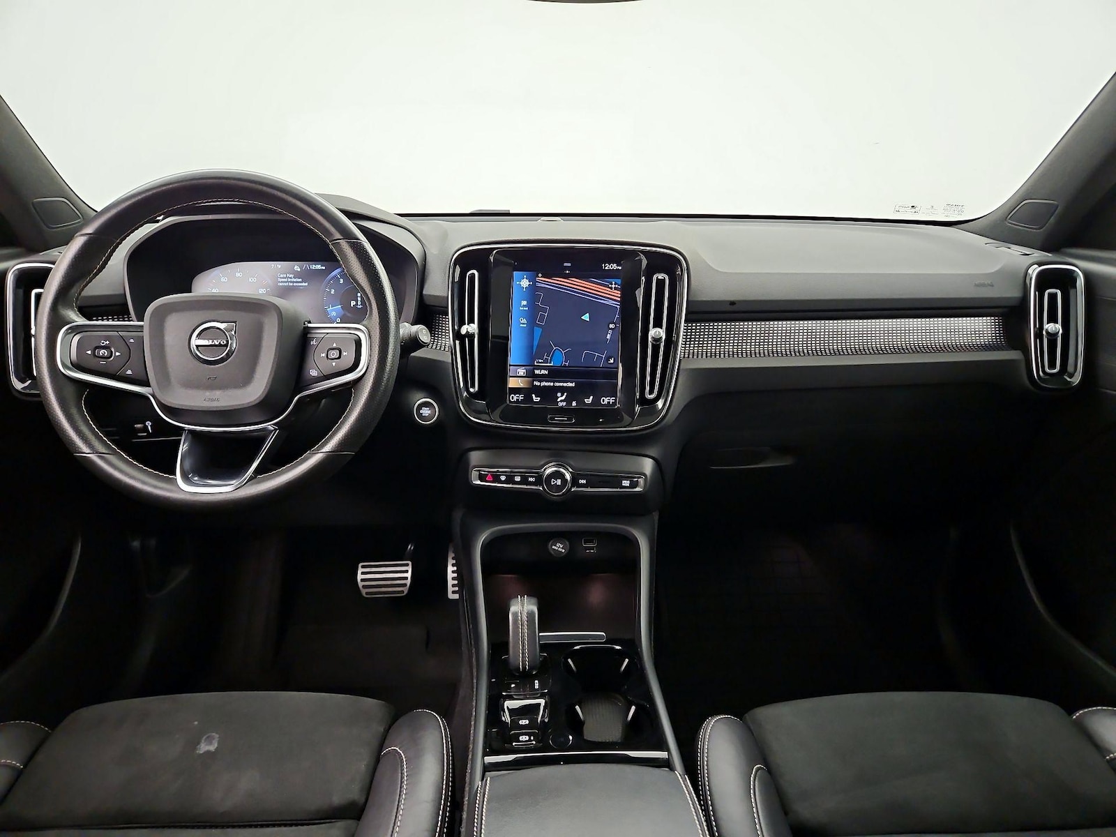2021 Volvo XC40 R-Design - Photo 10