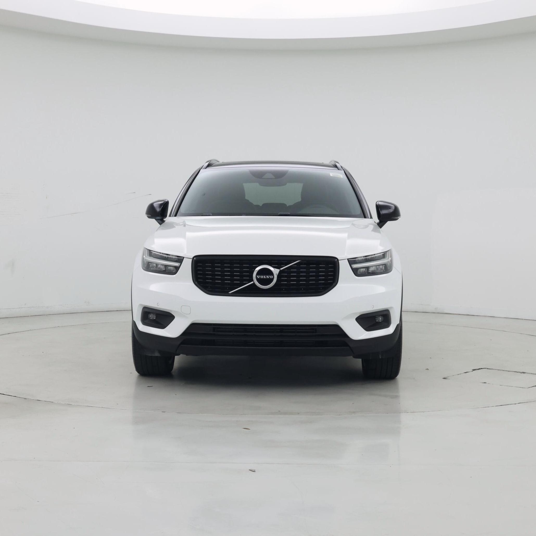 Thumbnail: 2021 Volvo XC40 - 5