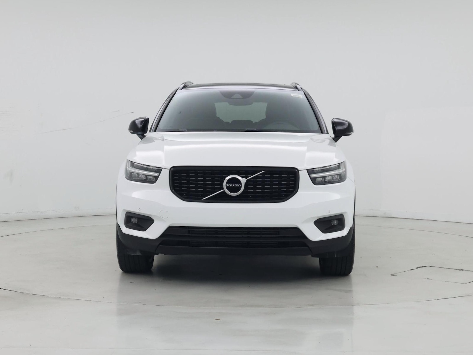 2021 Volvo XC40 R-Design - Photo 6
