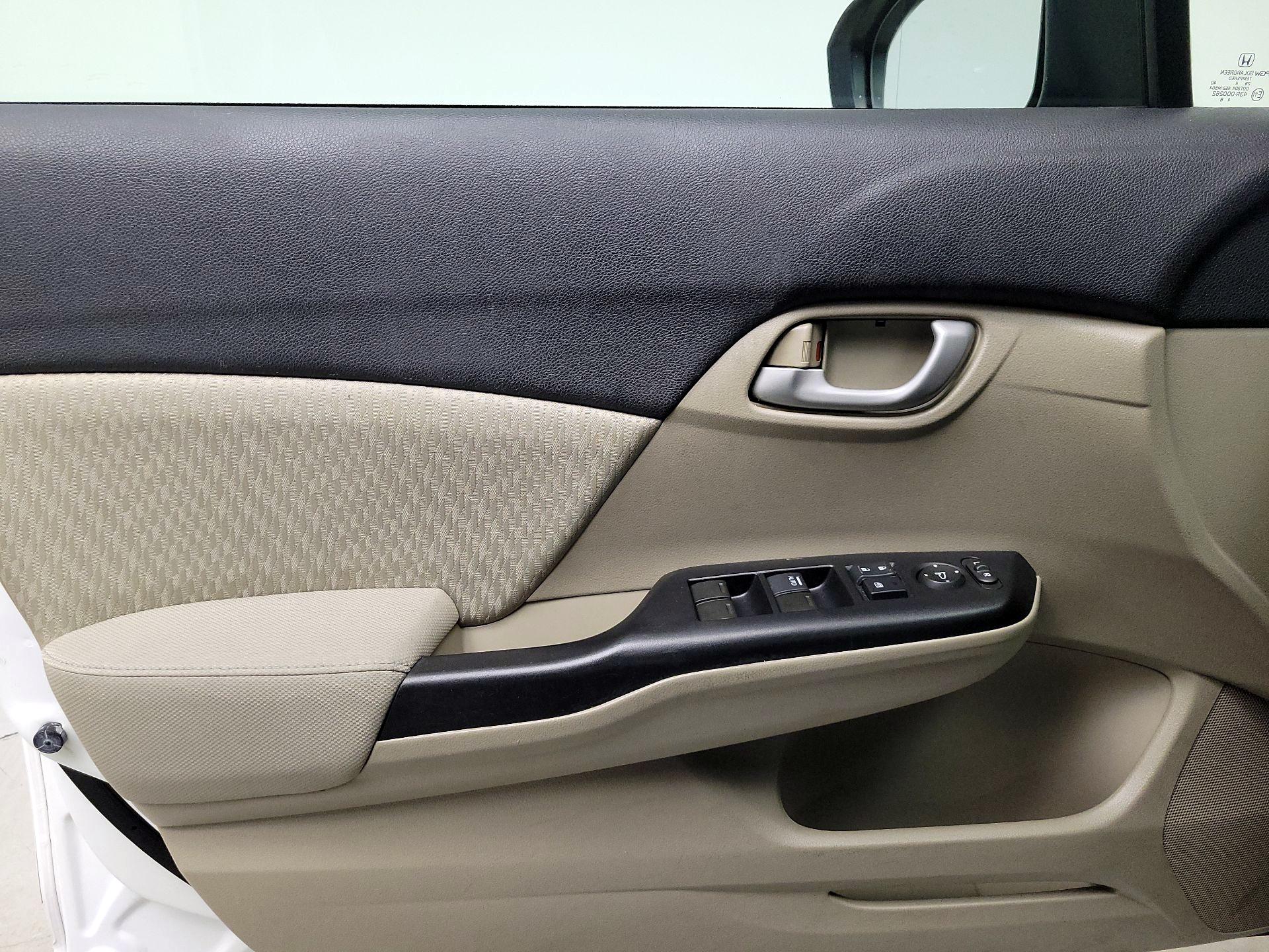 Thumbnail: 2015 Honda Civic - 12