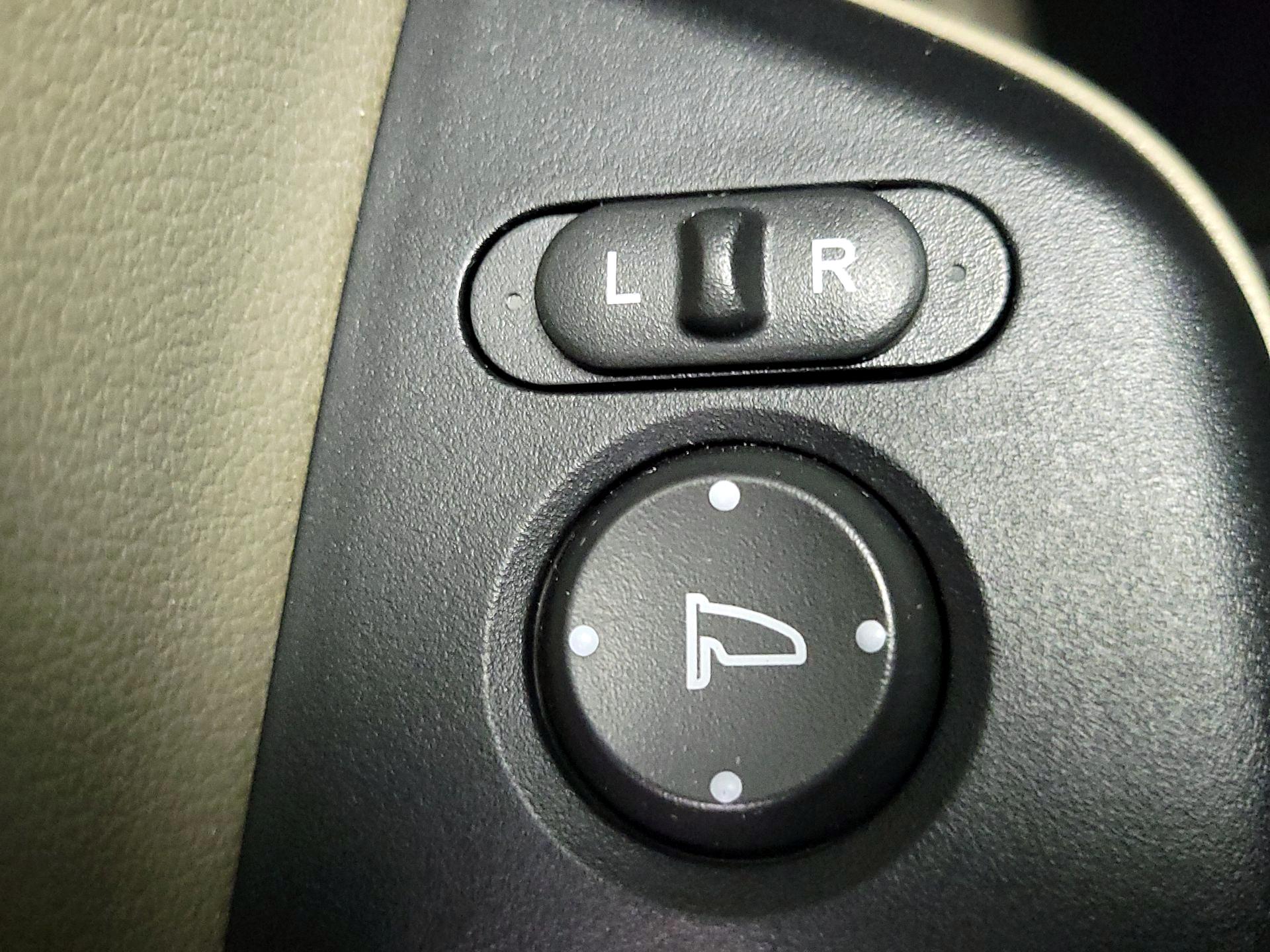 Thumbnail: 2015 Honda Civic - 13