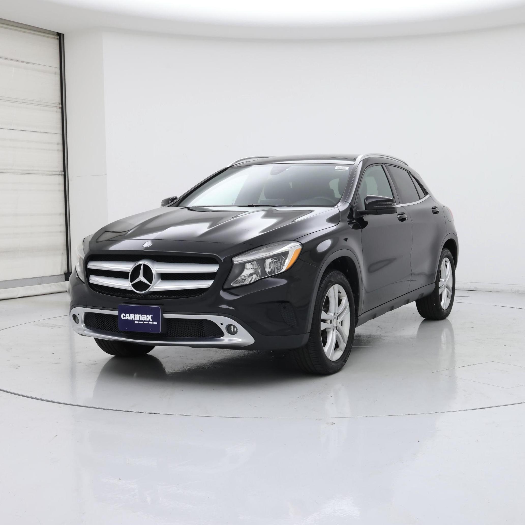 Thumbnail: 2017 Mercedes-Benz GLA - 4