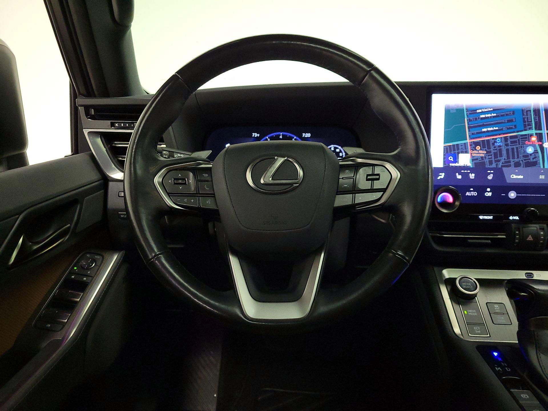 Thumbnail: 2024 Lexus GX - 10