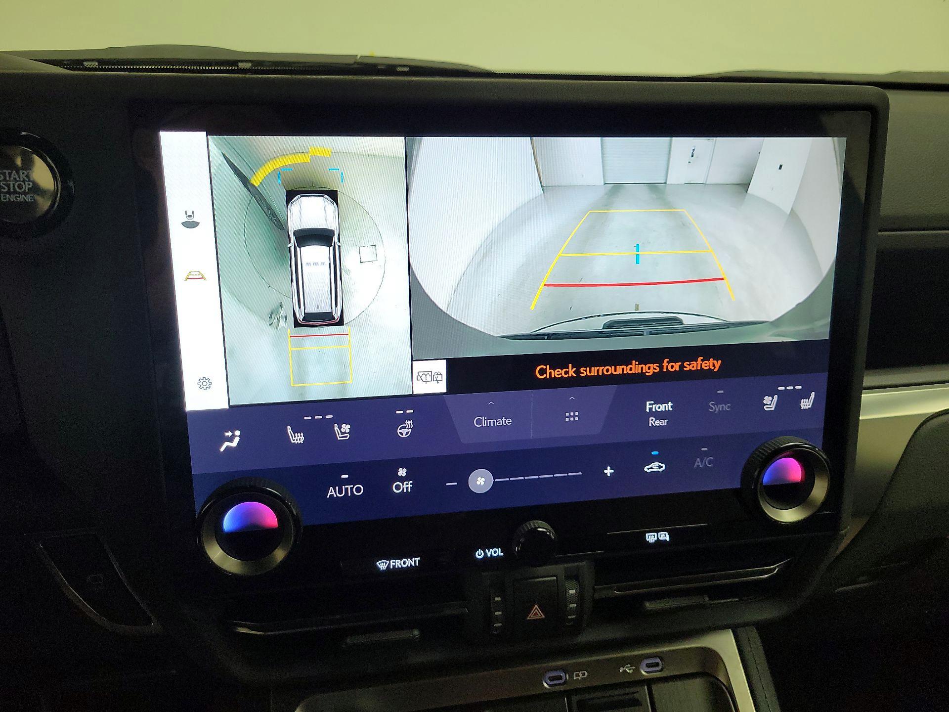 Thumbnail: 2024 Lexus GX - 15