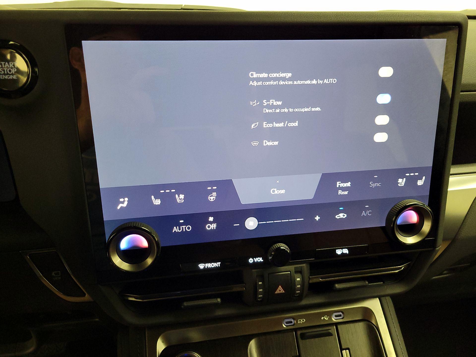 Thumbnail: 2024 Lexus GX - 17