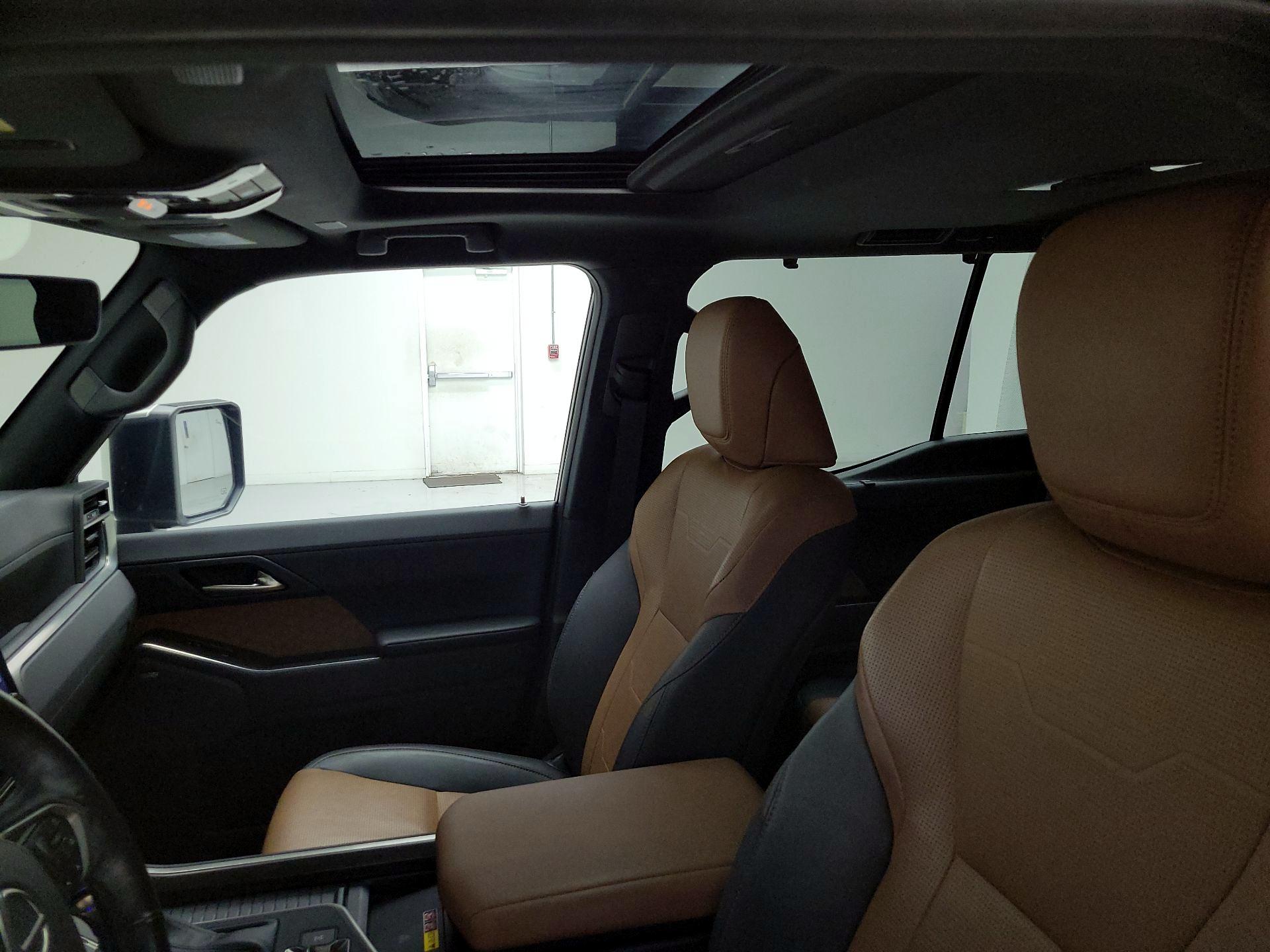 Thumbnail: 2024 Lexus GX - 20