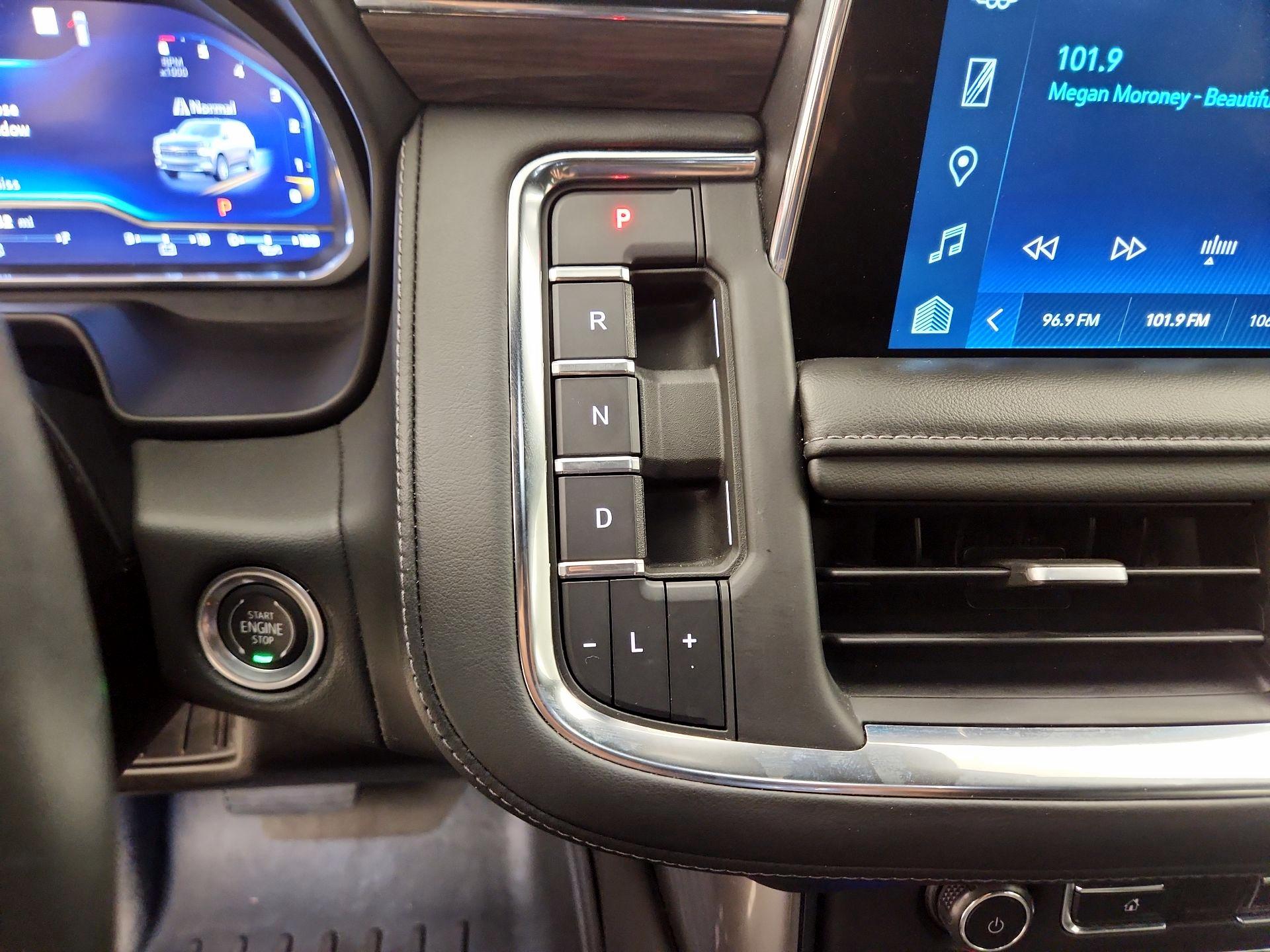 Thumbnail: 2023 Chevrolet Tahoe - 18