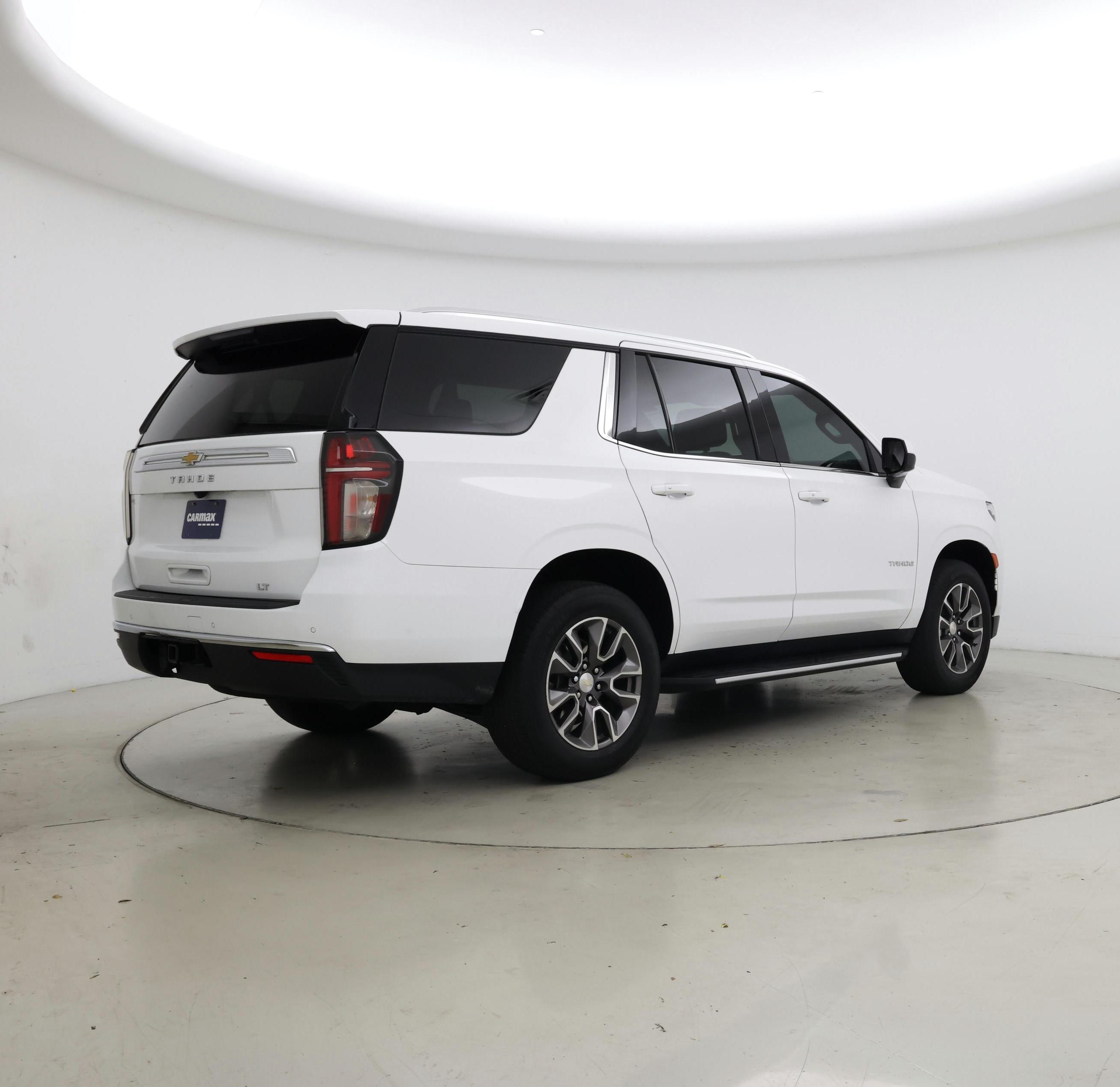 Thumbnail: 2023 Chevrolet Tahoe - 8