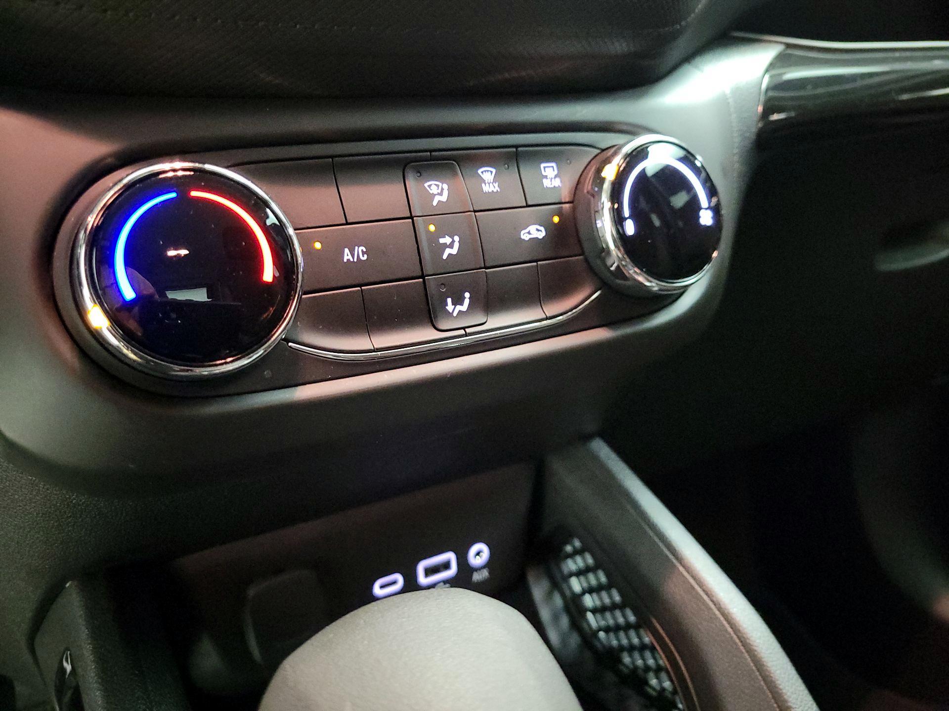 Thumbnail: 2021 Chevrolet TrailBlazer - 16