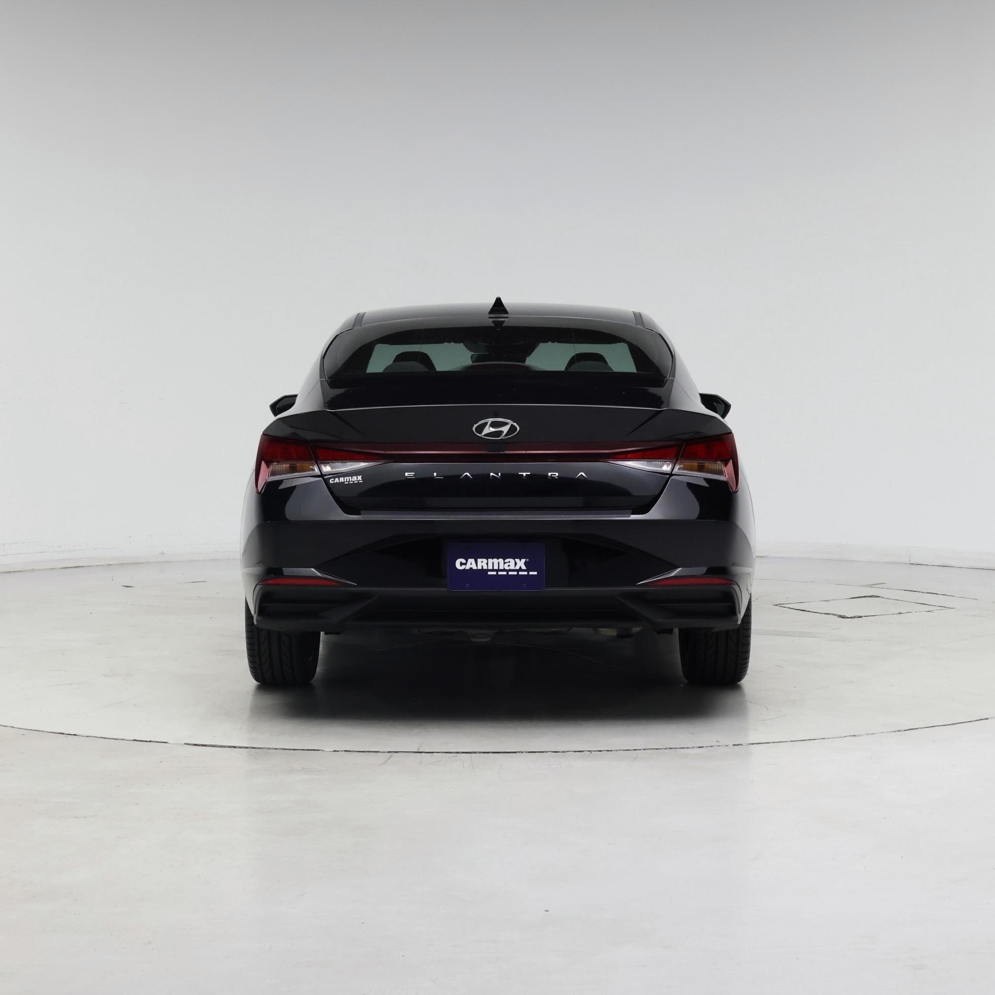 Thumbnail: 2023 Hyundai Elantra - 6