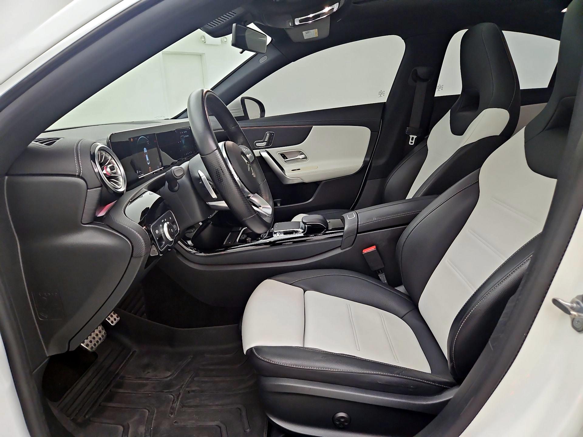 Thumbnail: 2020 Mercedes-Benz CLA - 11