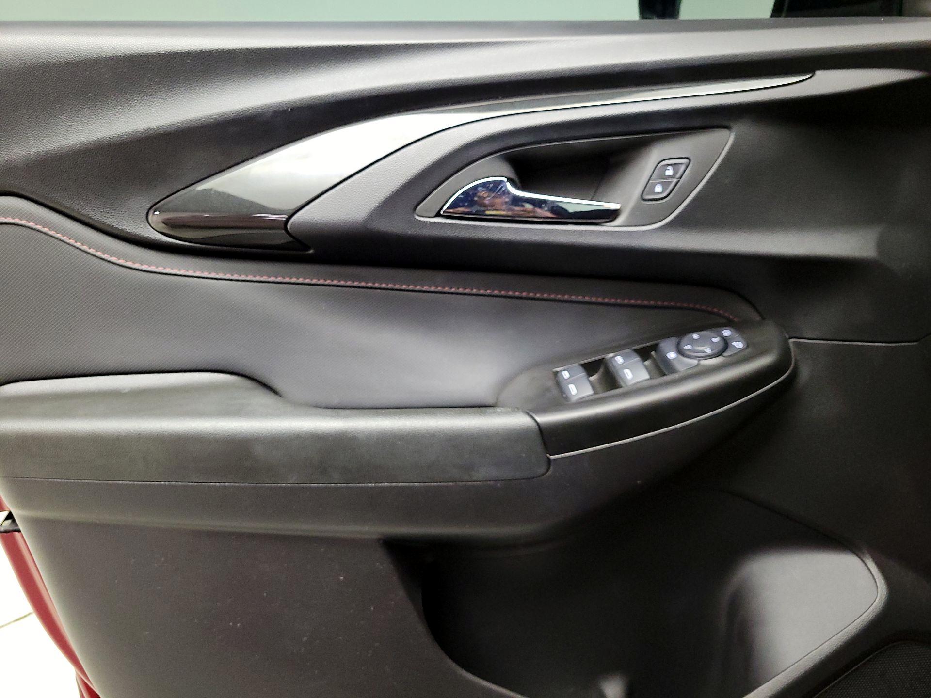 Thumbnail: 2023 Chevrolet TrailBlazer - 12