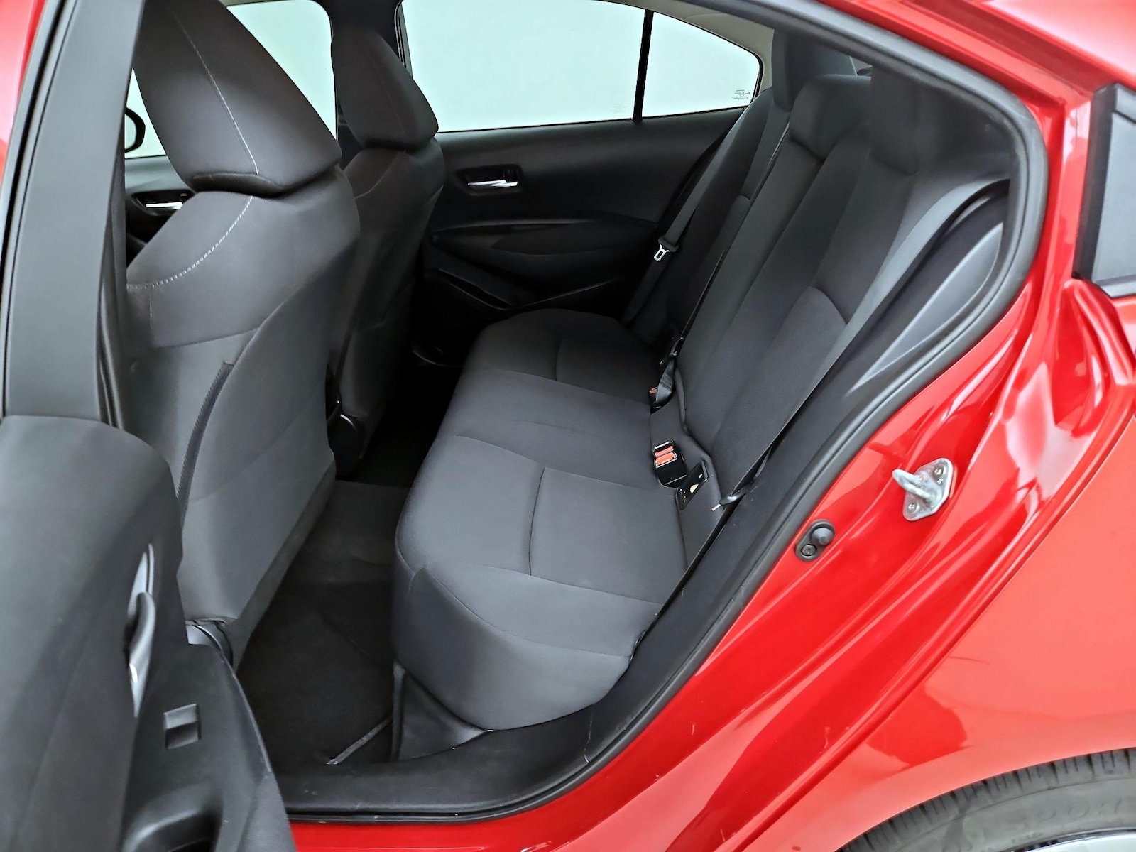 2020 Toyota Corolla LE - Photo 20