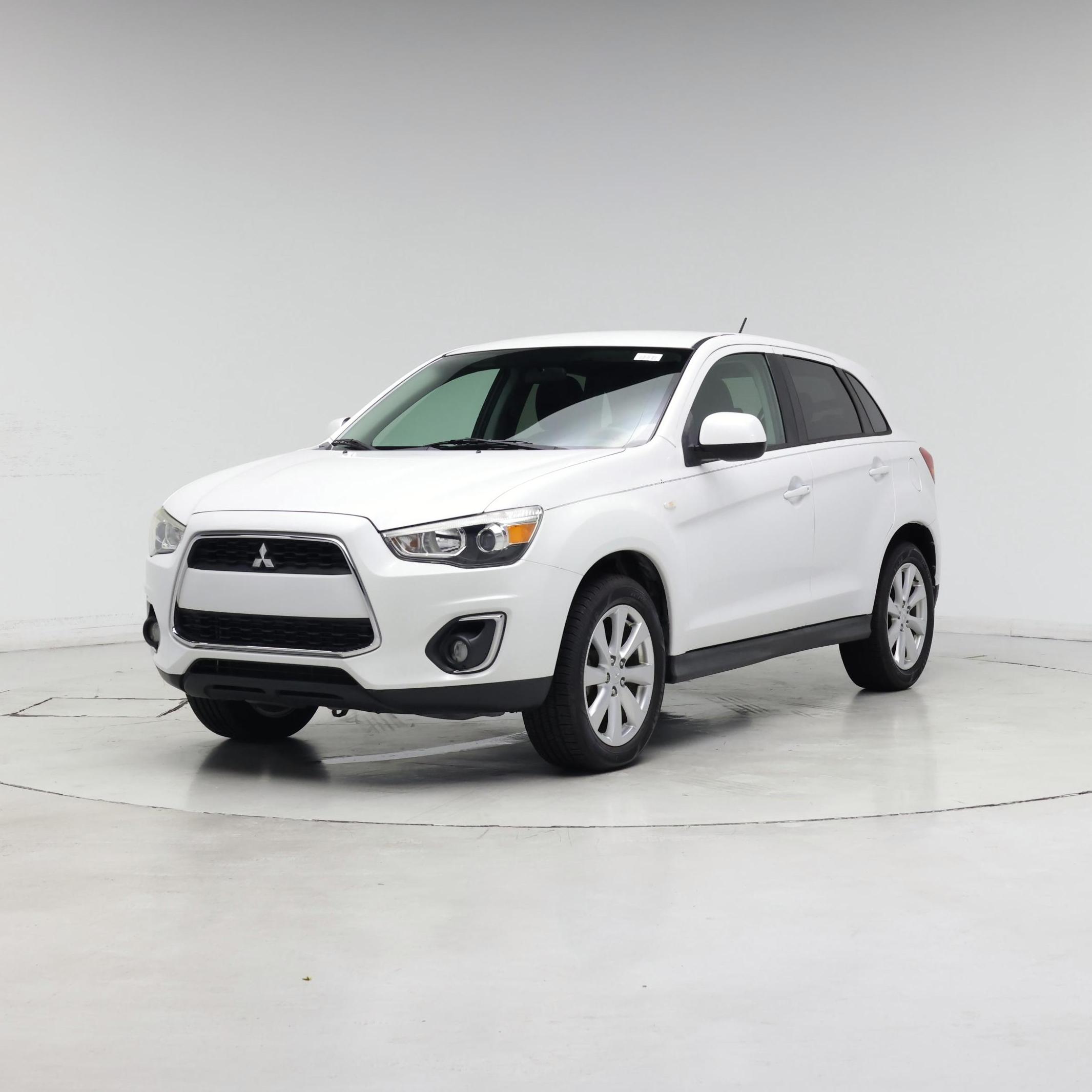Thumbnail: 2015 Mitsubishi Outlander Sport - 4