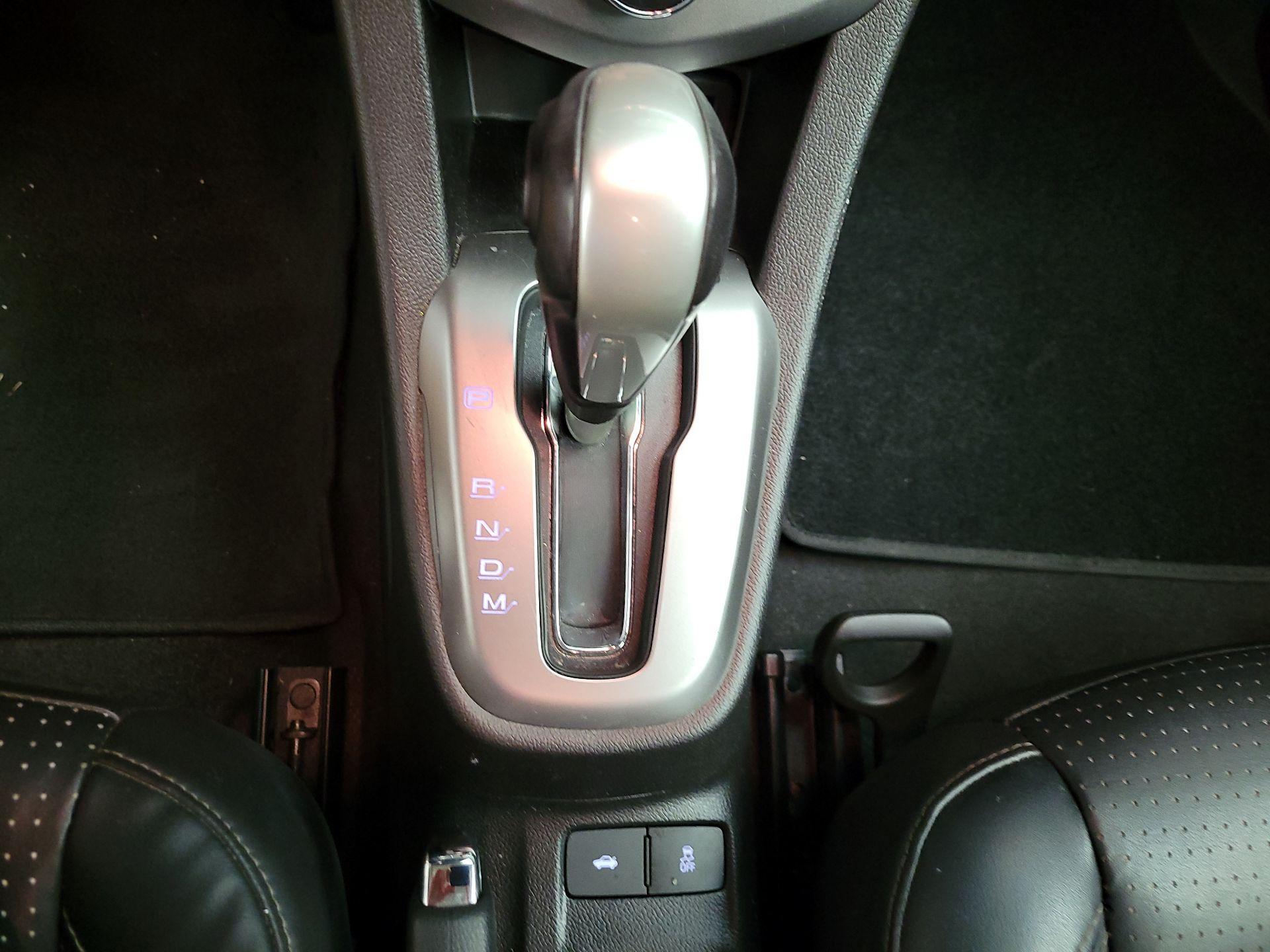 Thumbnail: 2019 Chevrolet Sonic - 18