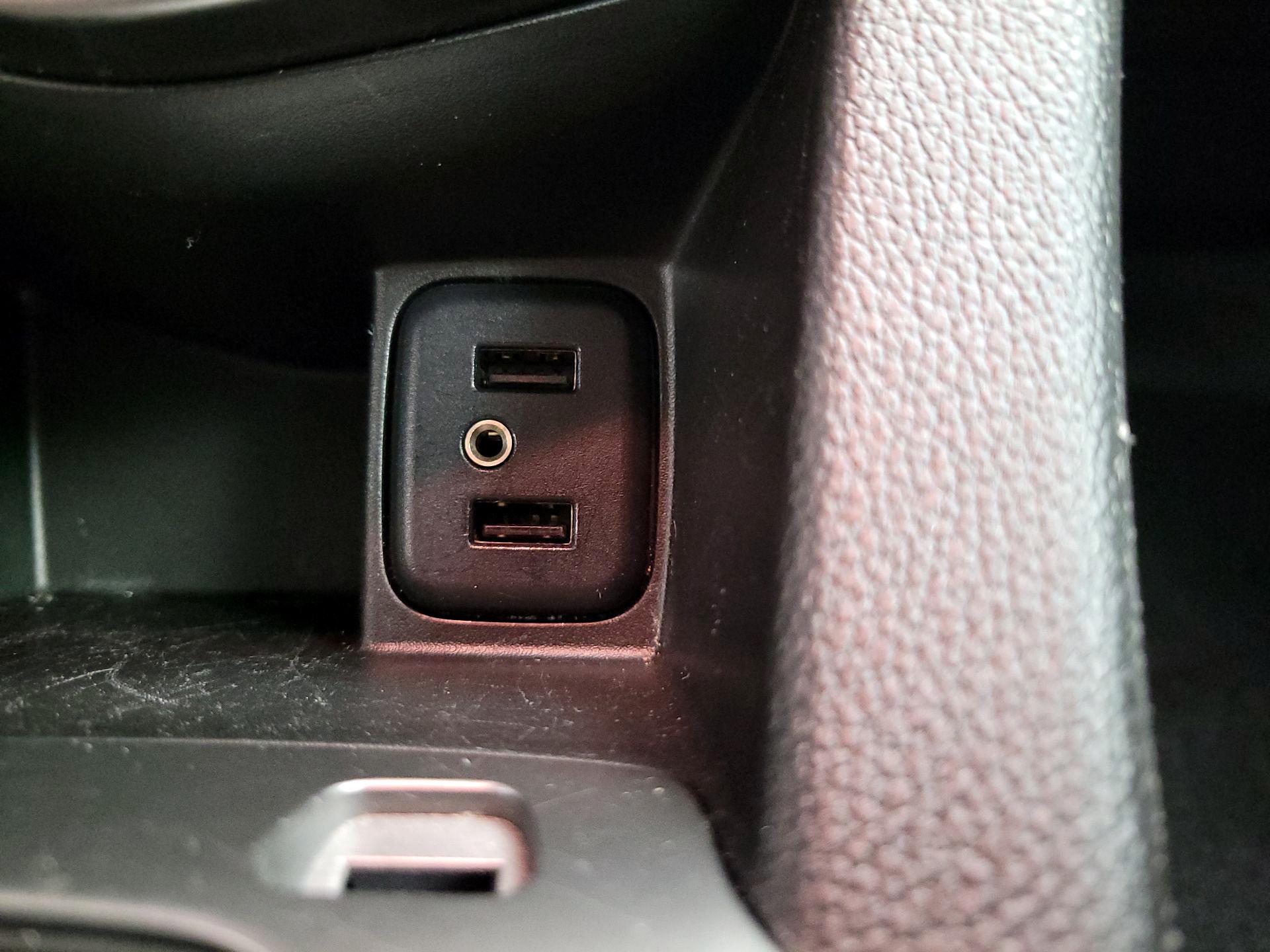 Thumbnail: 2019 Chevrolet Sonic - 19