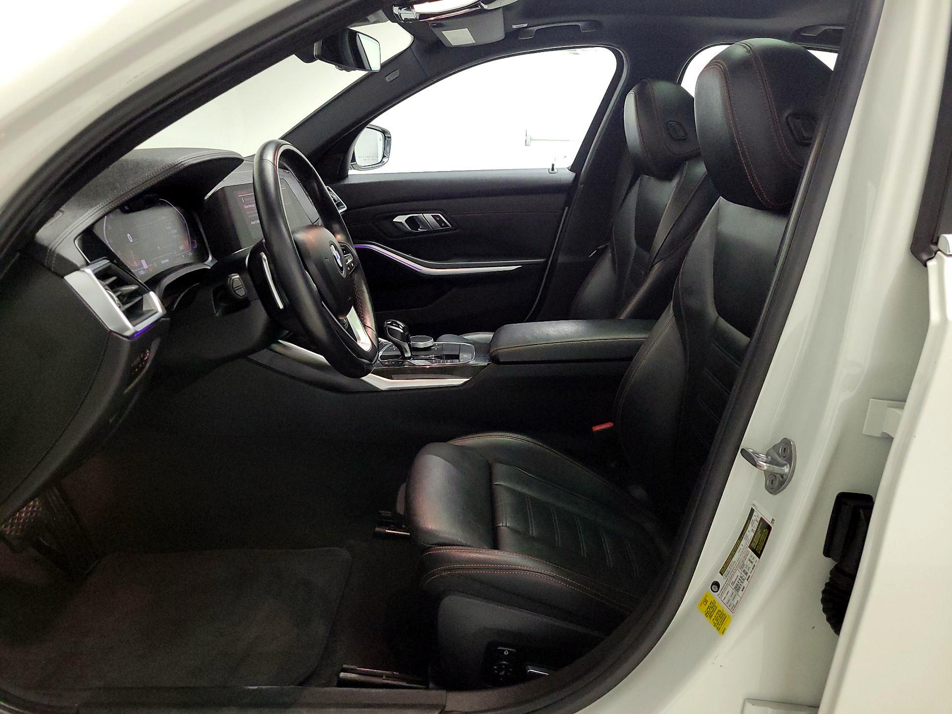 Thumbnail: 2019 BMW 3 Series - 11