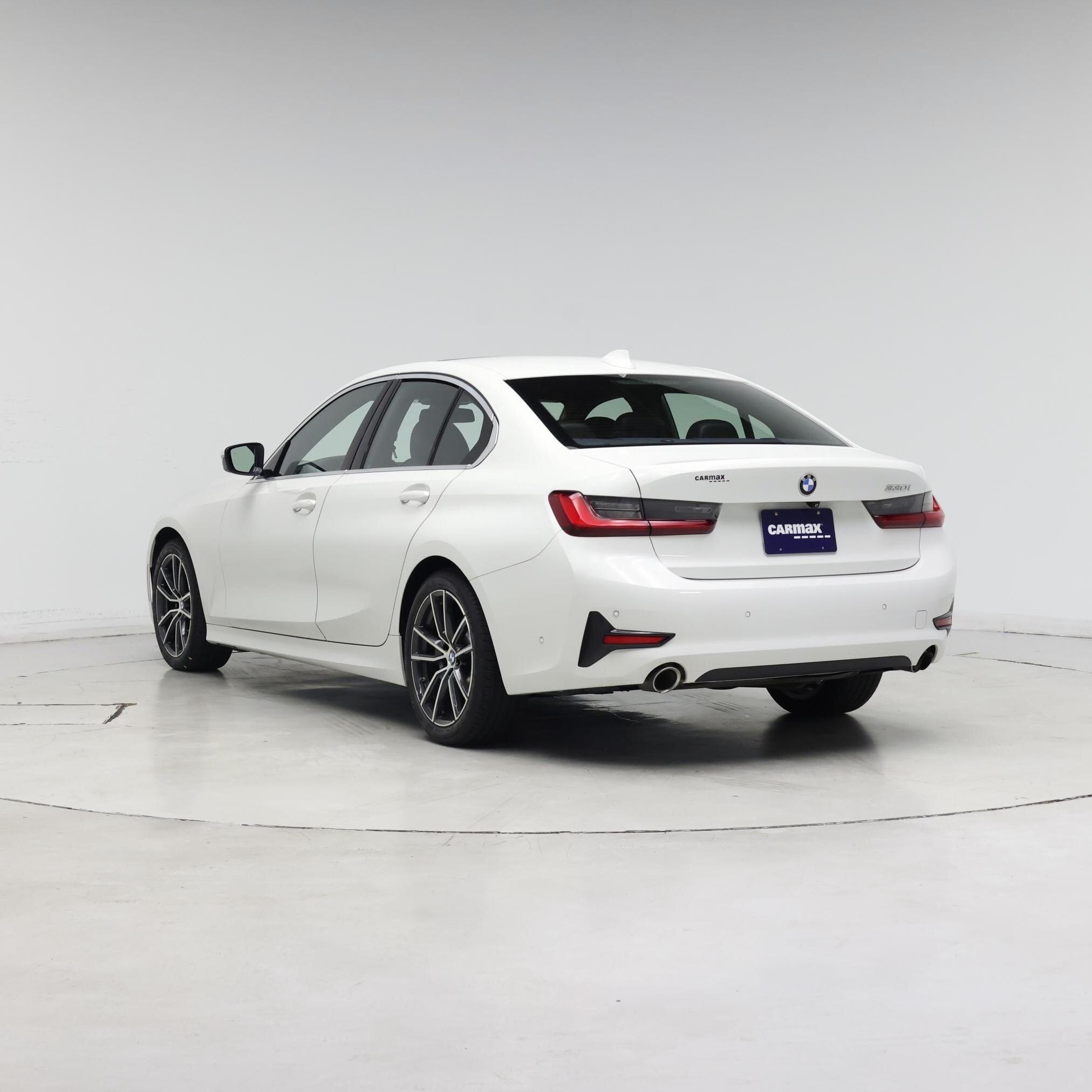 Thumbnail: 2019 BMW 3 Series - 2