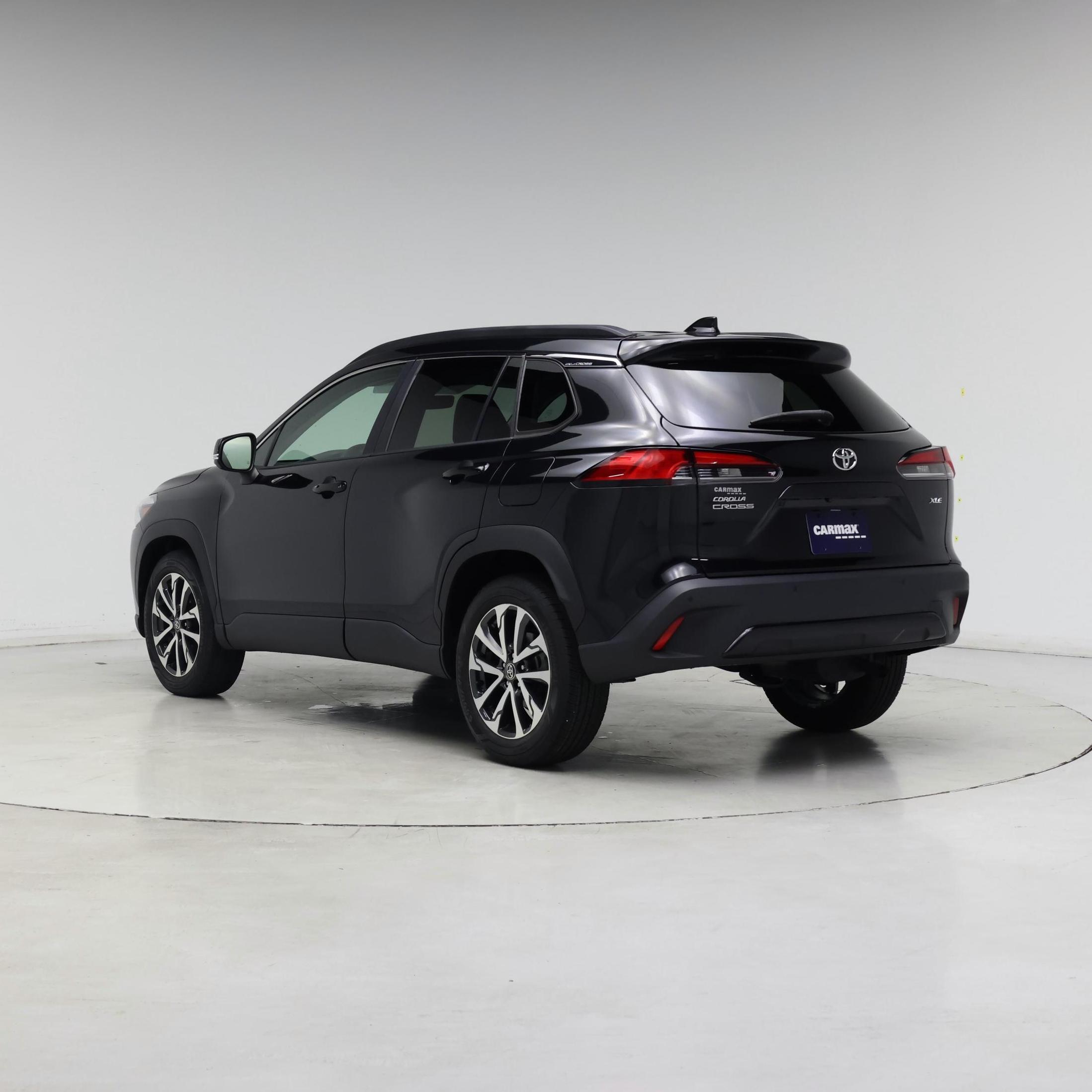 Thumbnail: 2022 Toyota Corolla Cross - 2