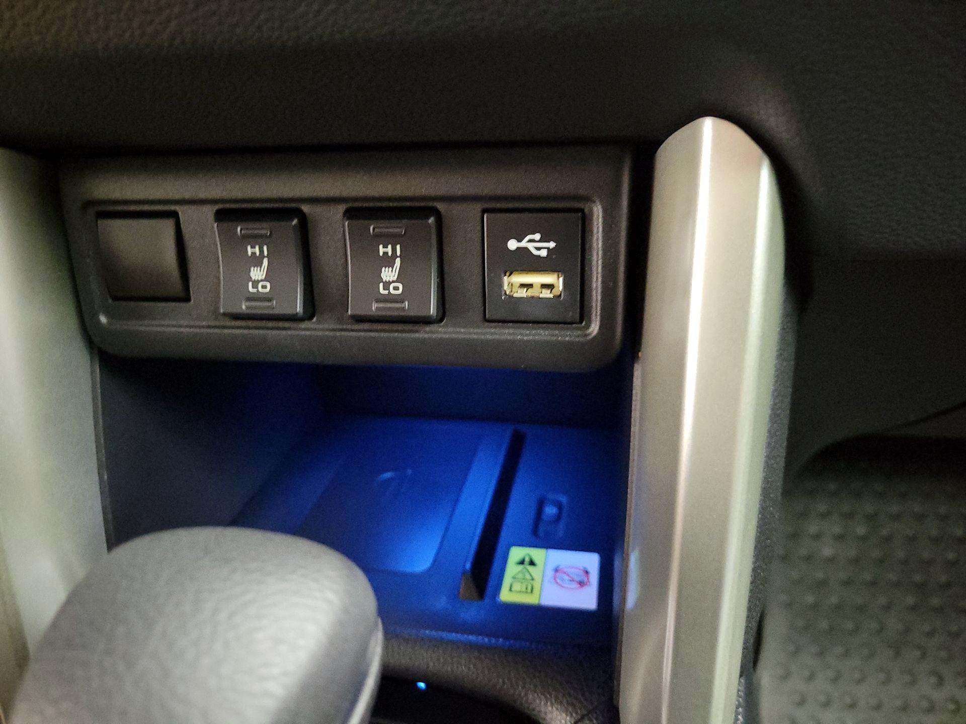 Thumbnail: 2022 Toyota Corolla Cross - 19