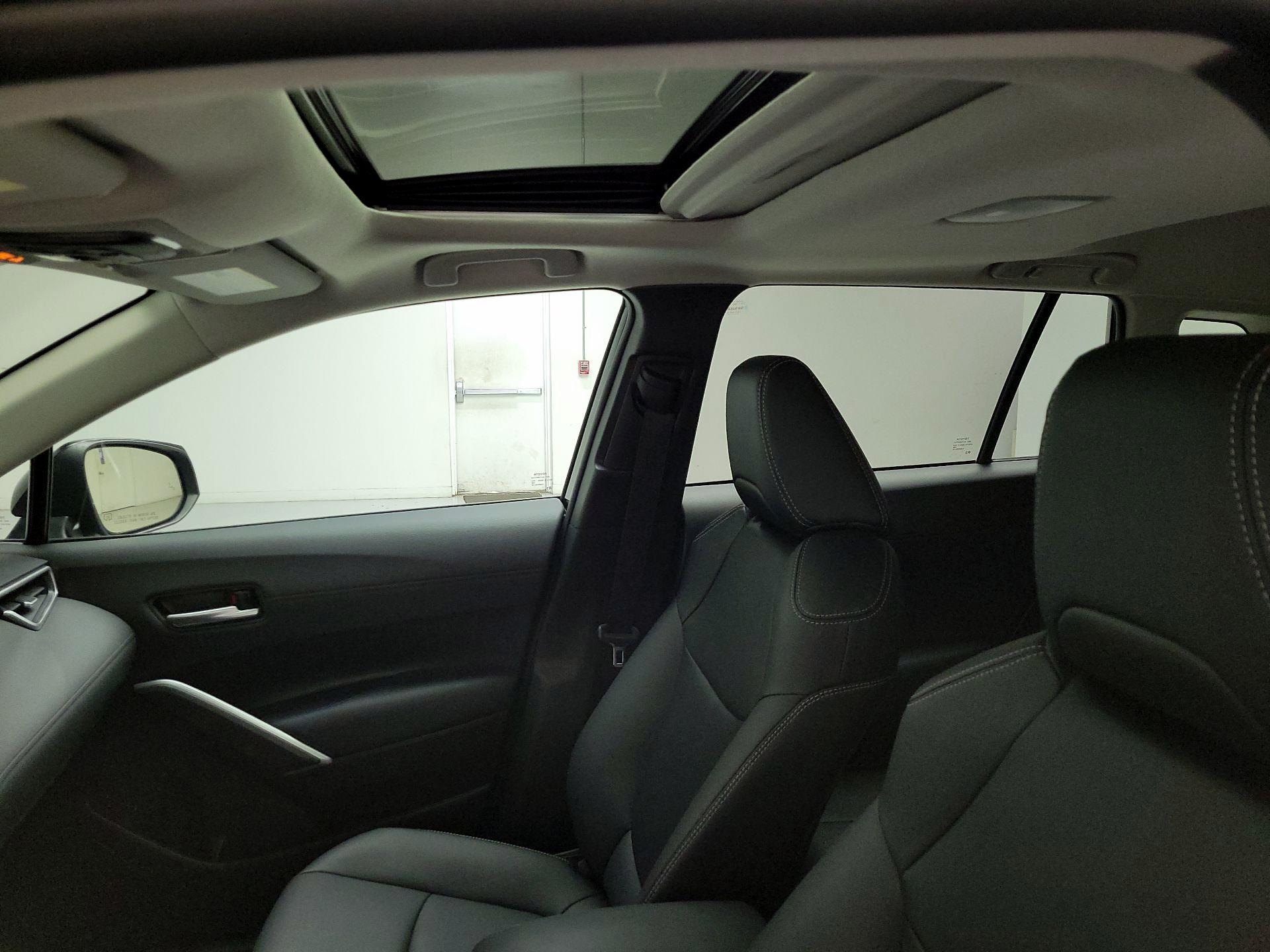 Thumbnail: 2022 Toyota Corolla Cross - 20