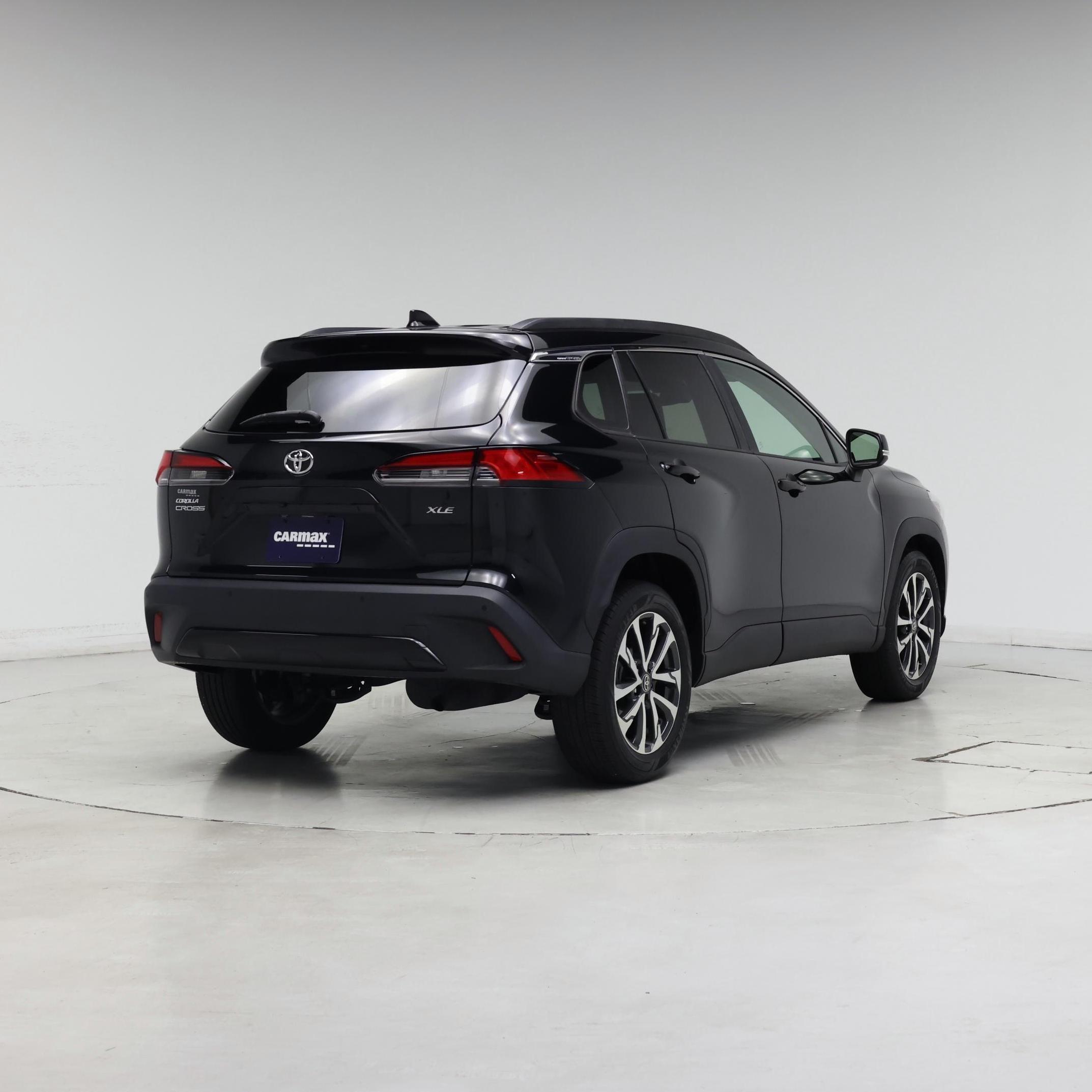 Thumbnail: 2022 Toyota Corolla Cross - 8