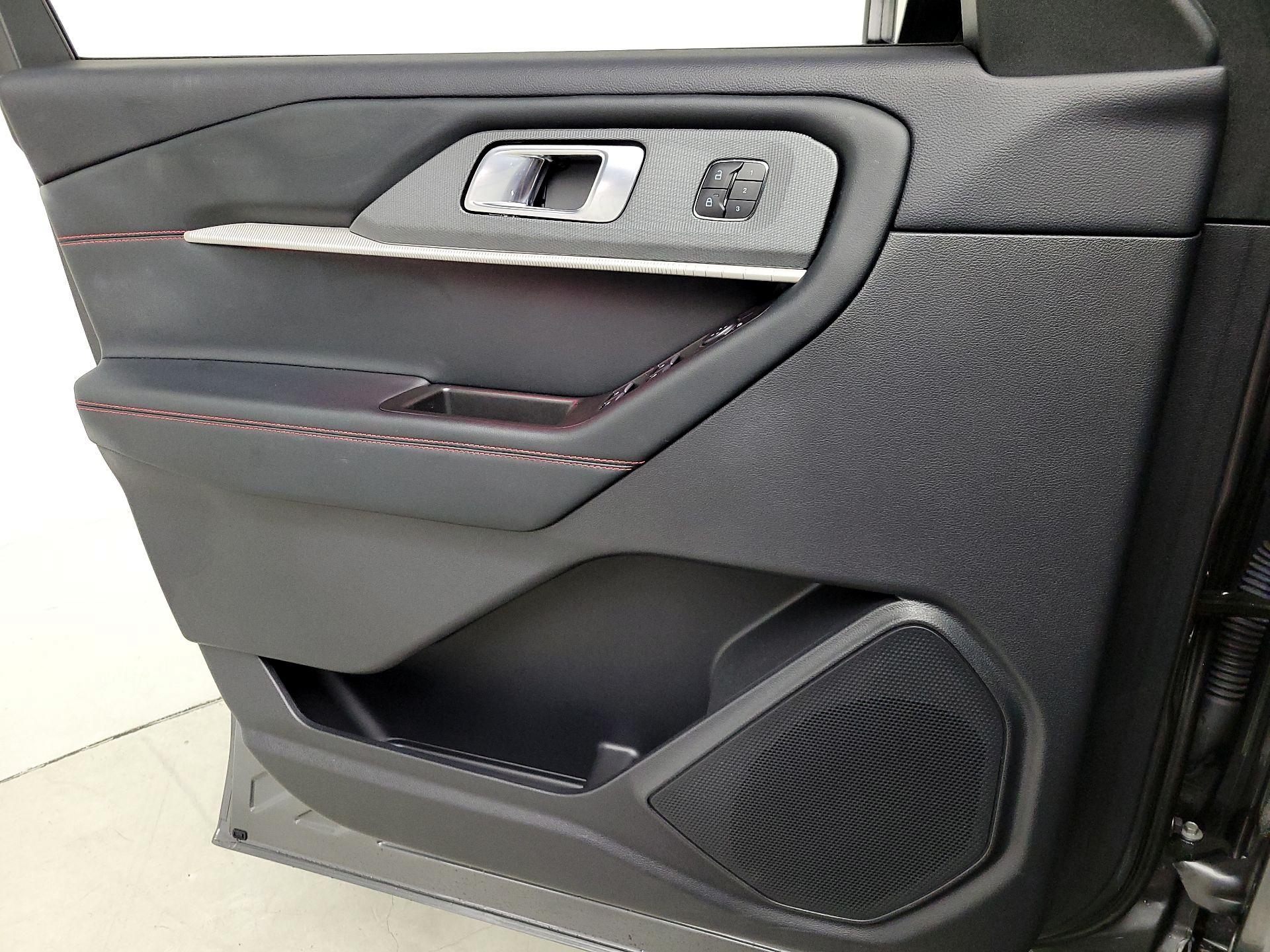 Thumbnail: 2025 Ford Explorer - 12