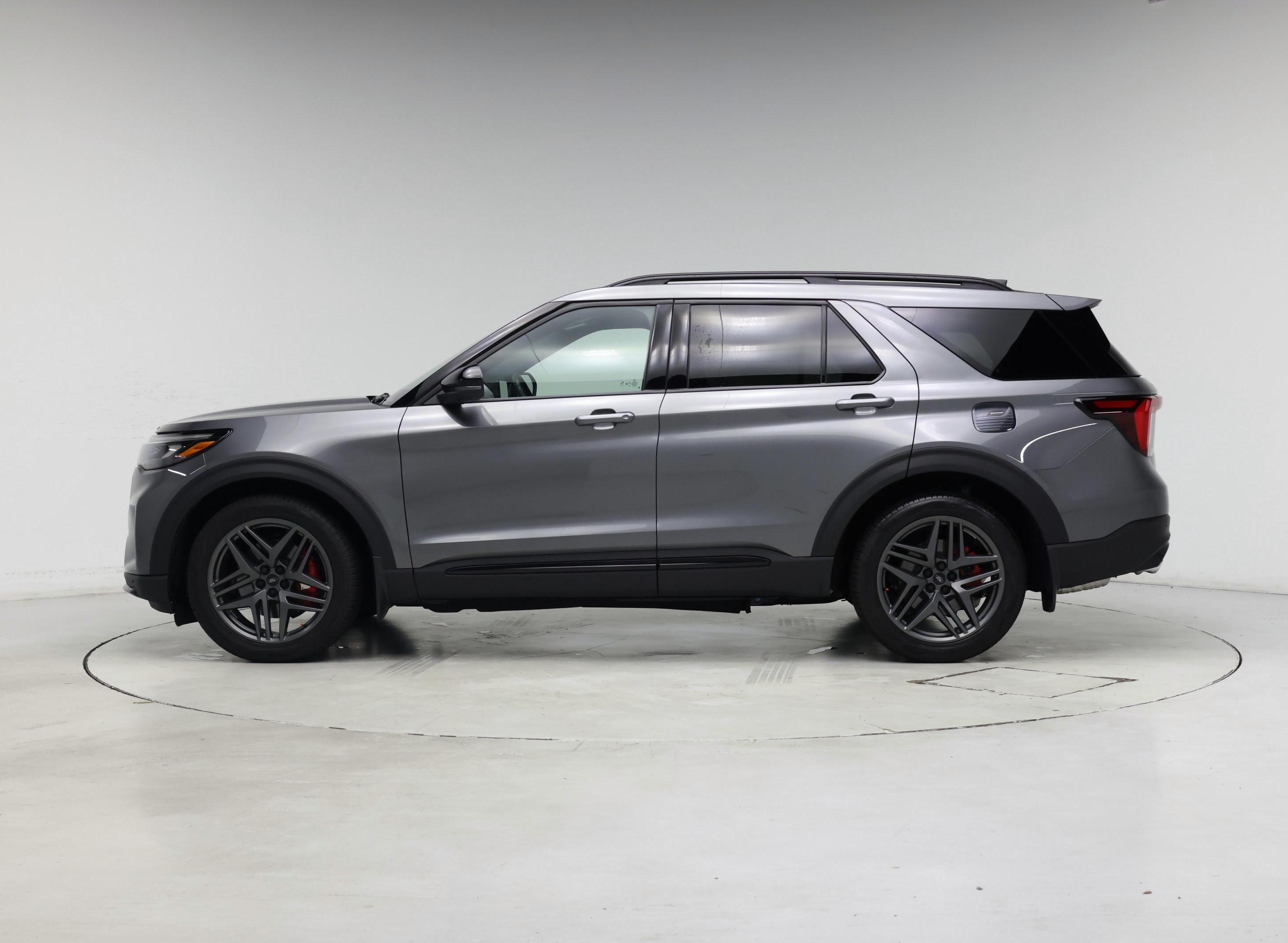 Thumbnail: 2025 Ford Explorer - 3