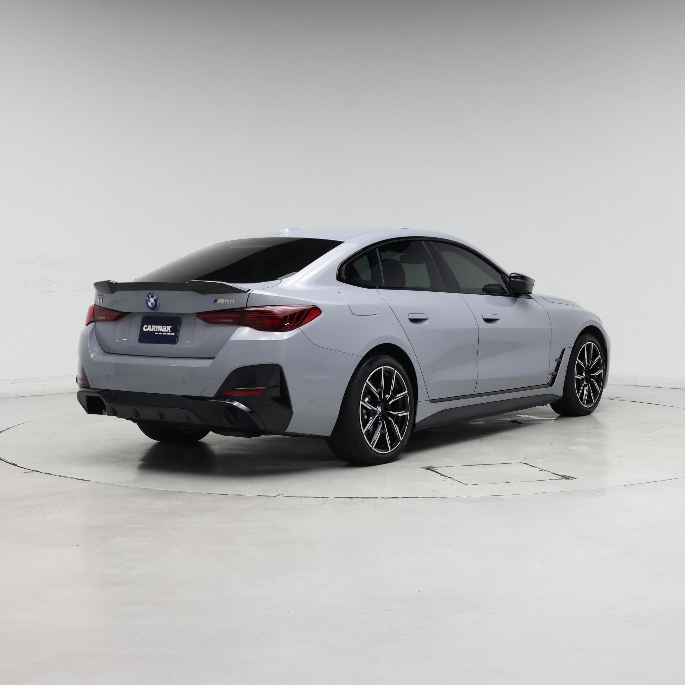 Thumbnail: 2025 BMW i4 - 8