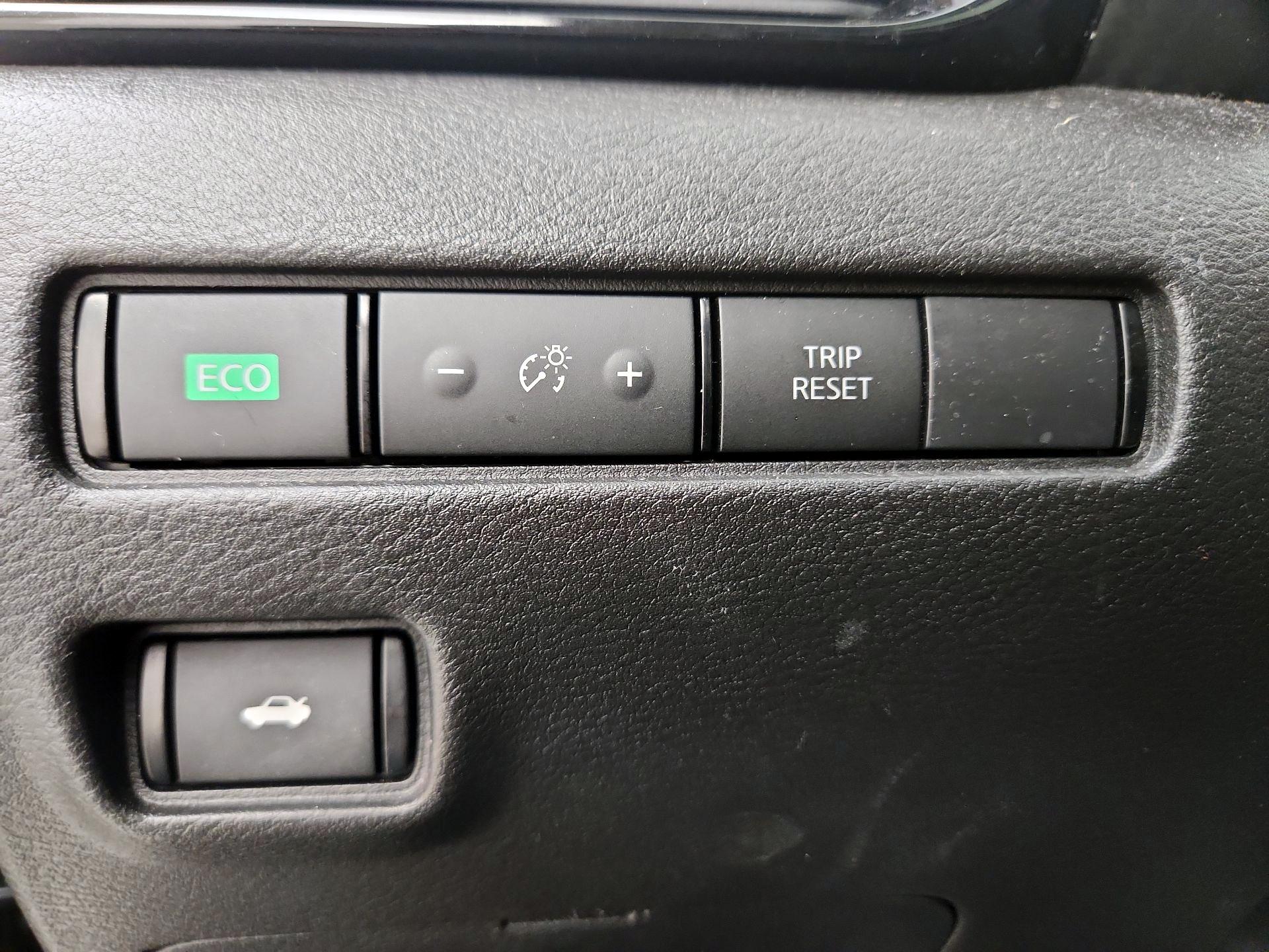 Thumbnail: 2022 Nissan Sentra - 13